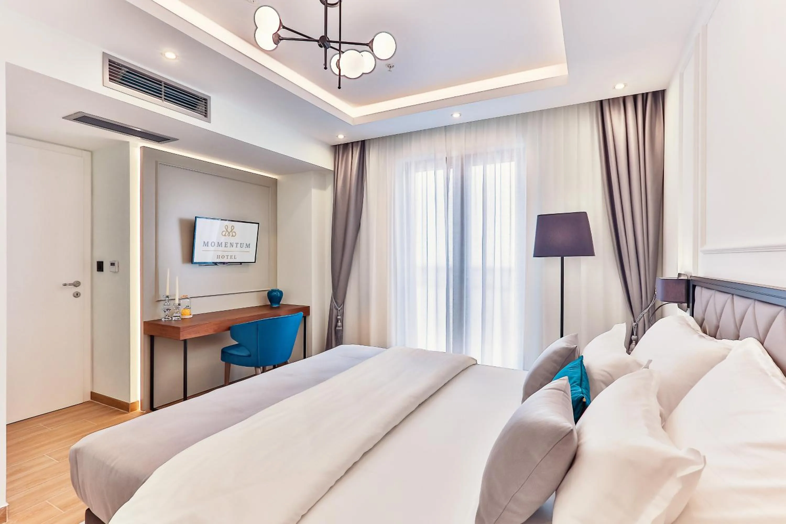 Bedroom, Bed in Boutique Hotel Momentum by Aycon