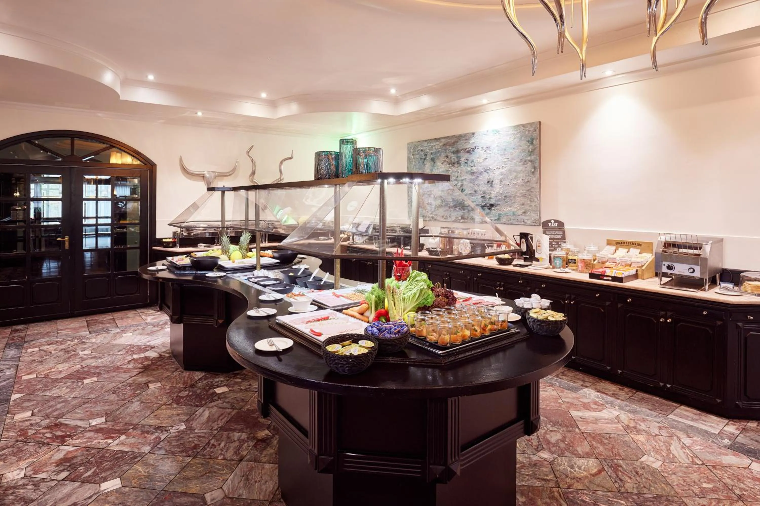 Restaurant/places to eat in Hotel Gladbeck van der Valk