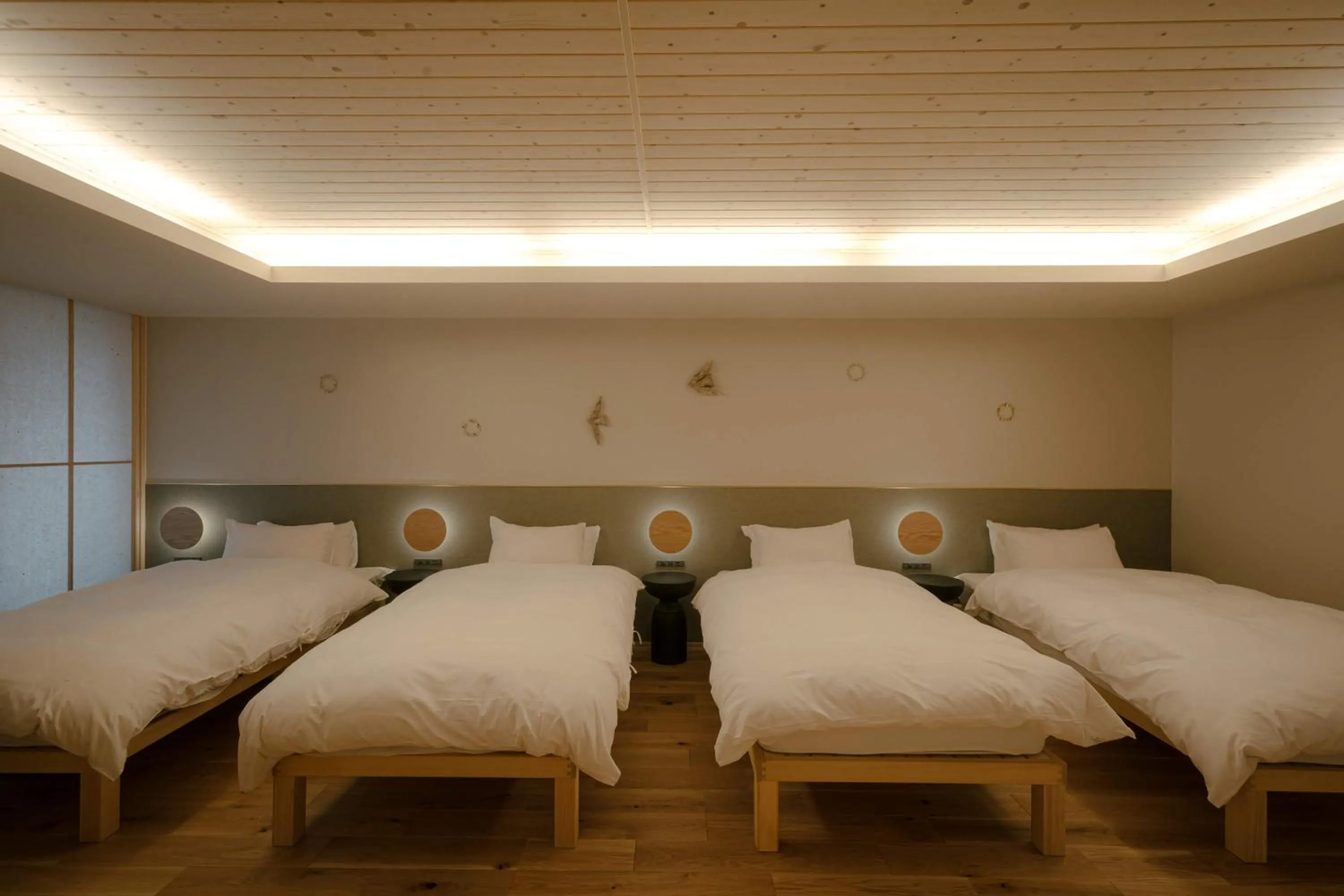 Photo of the whole room, Bed in so, KANAZAWA