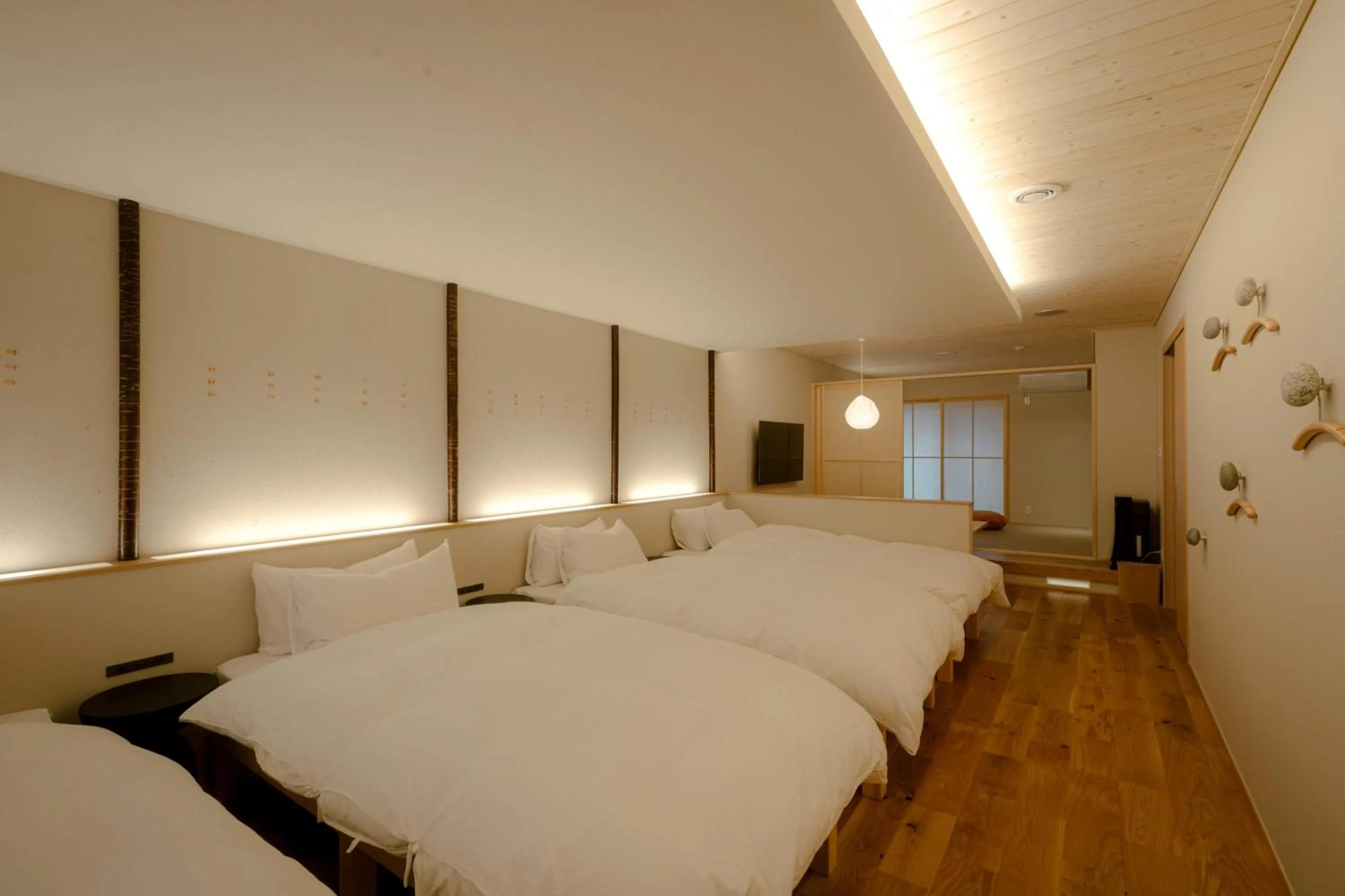 Photo of the whole room, Bed in so, KANAZAWA