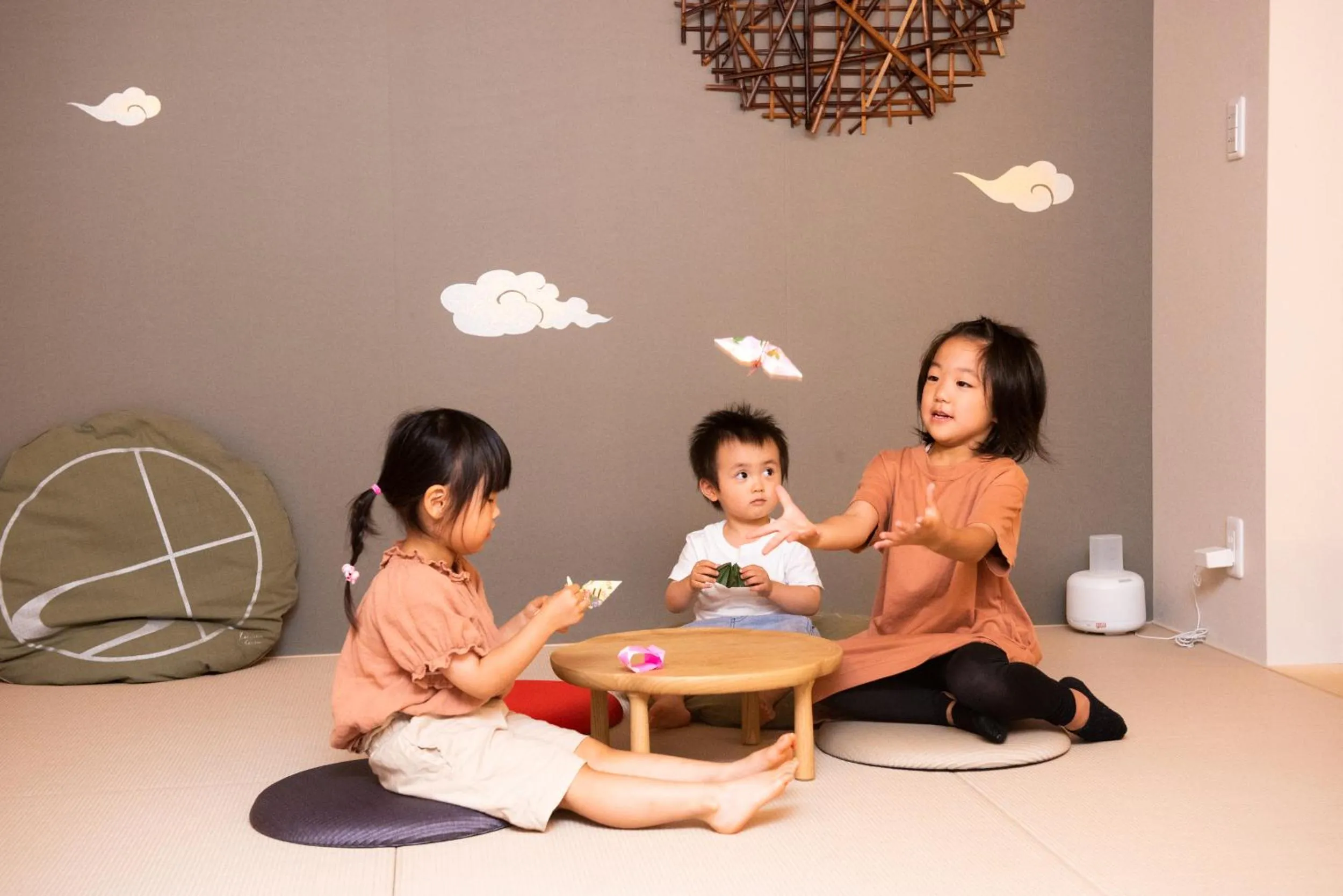 People in so, KANAZAWA