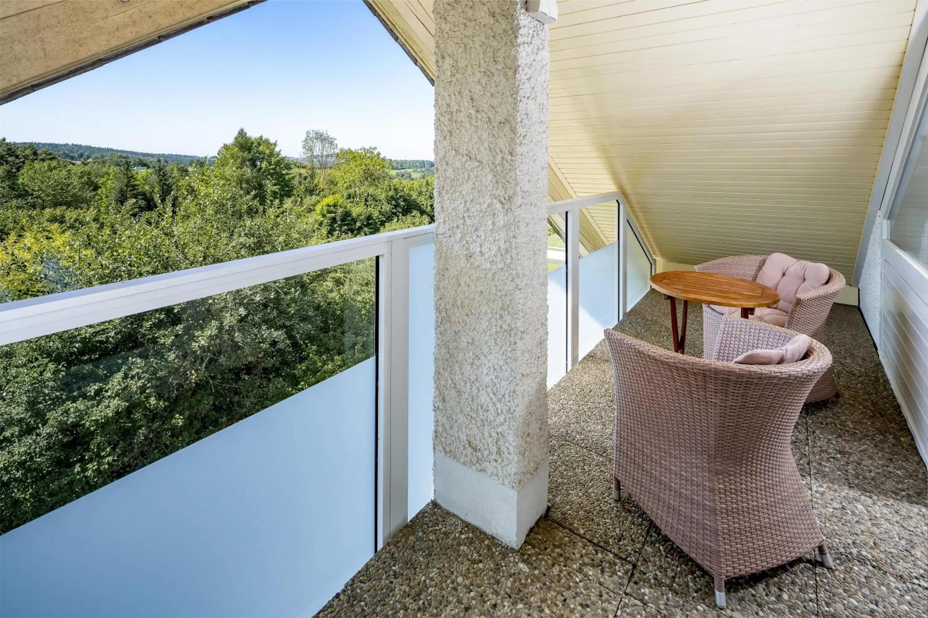 Bedroom in Sure Hotel by Best Western Rhoen Garden