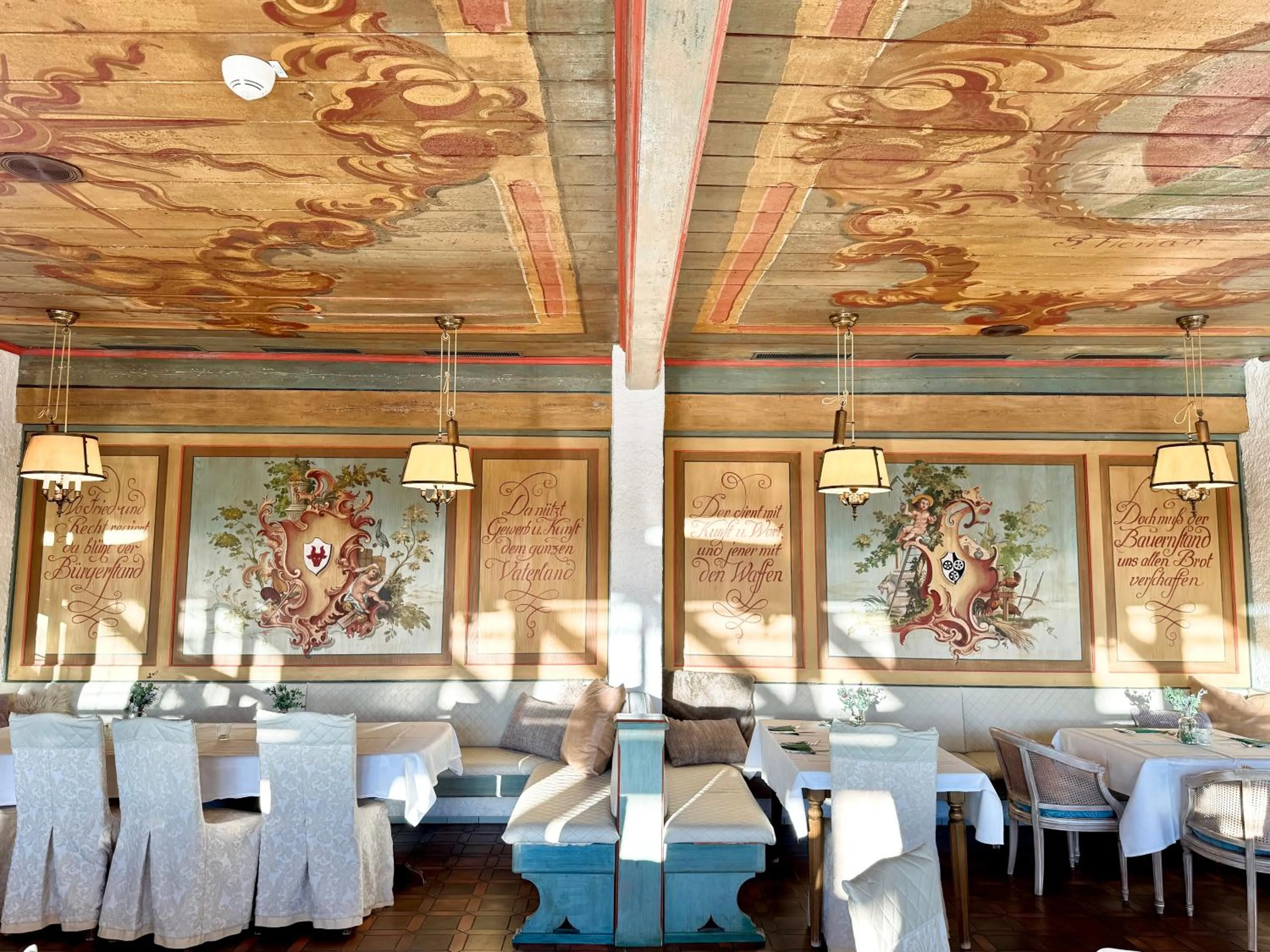 Restaurant/places to eat in Sure Hotel by Best Western Rhoen Garden