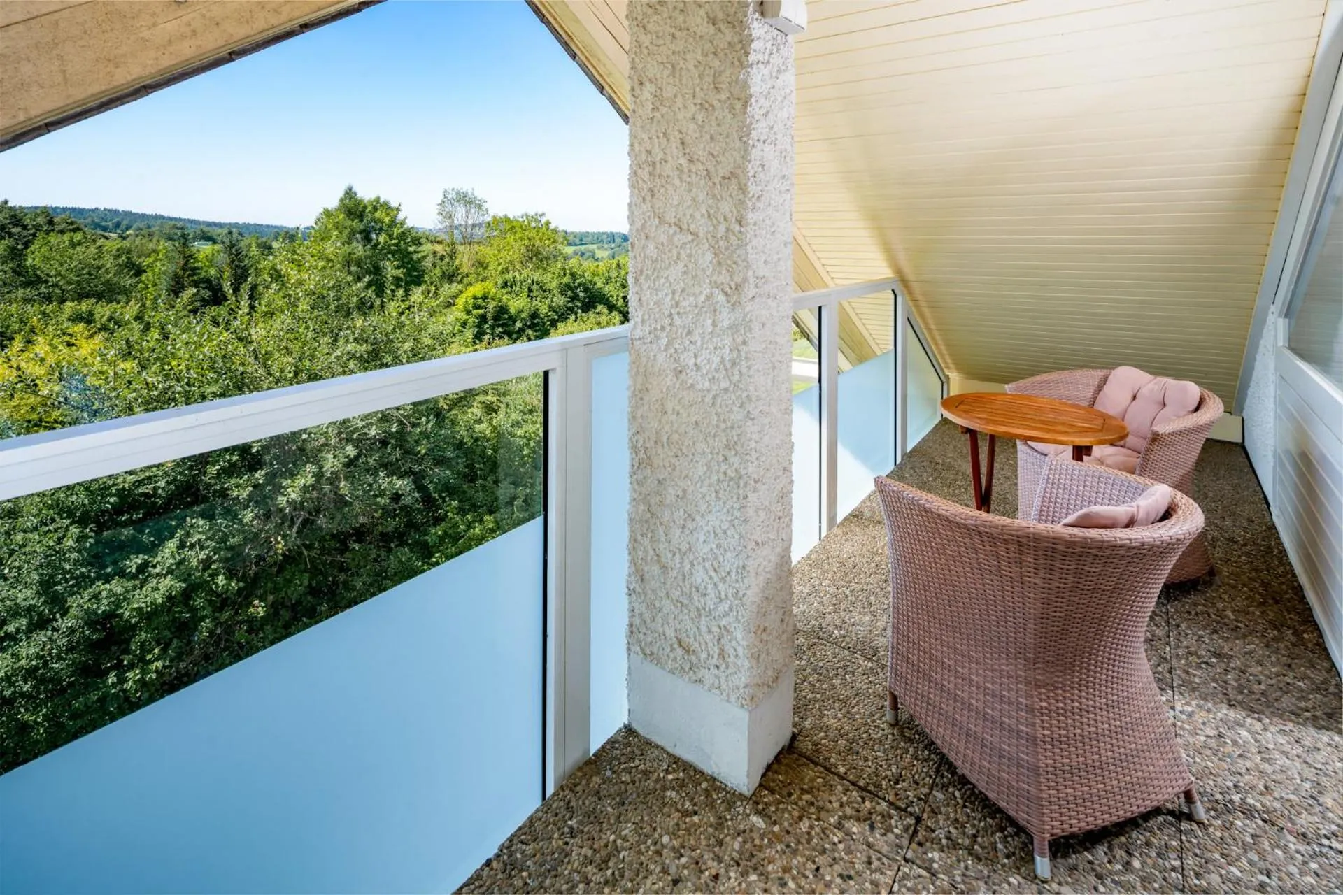 Balcony/Terrace in Sure Hotel by Best Western Rhoen Garden