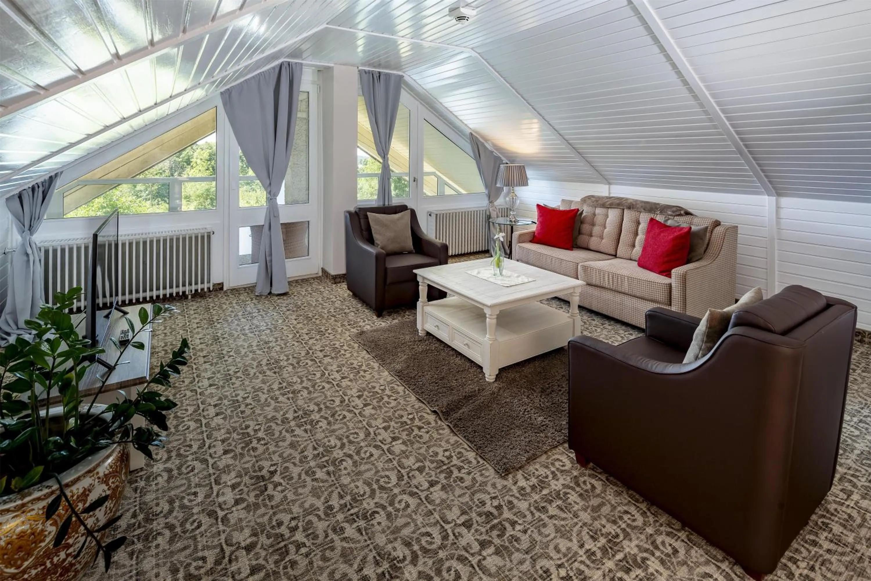 Bedroom in Sure Hotel by Best Western Rhoen Garden