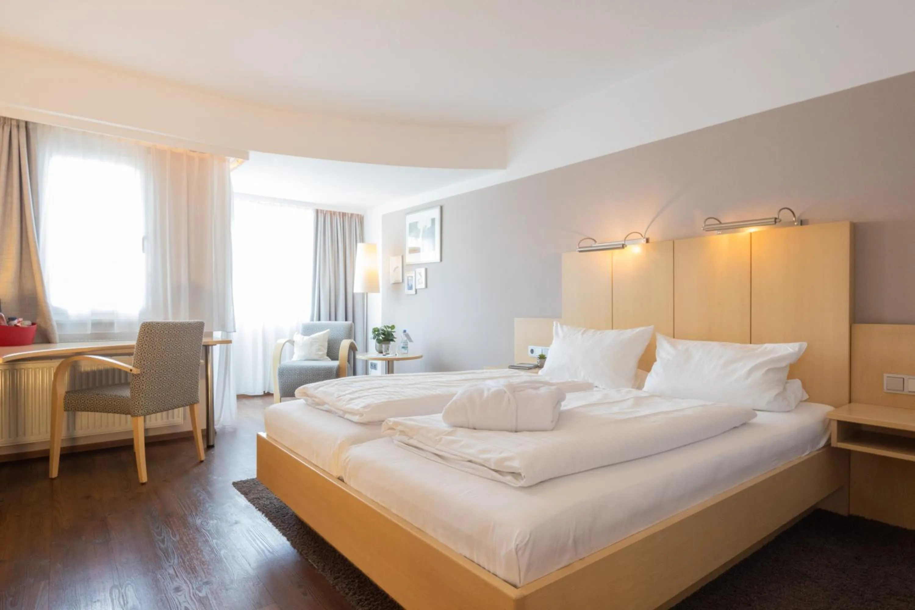 Photo of the whole room, Bed in Hotel Traube am See