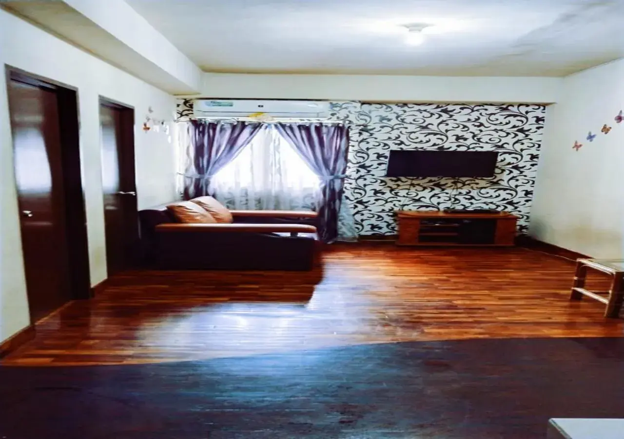 Two-Bedroom Suite in The suites Metro Apartment by Desta Farispro Two-Bedroom Suite in The suites Metro Apartment by Desta Farispro