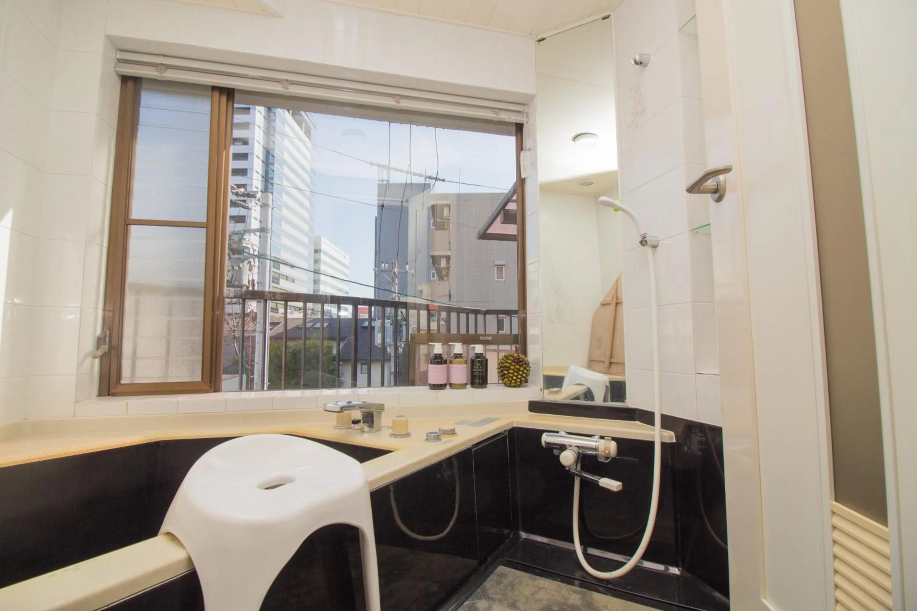 Shower in d3 HOTEL gallery3