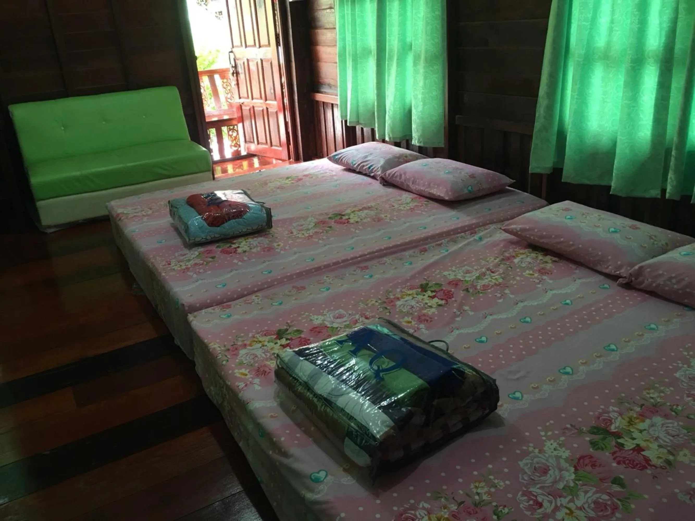 Bed in Baan Pak Wangthong