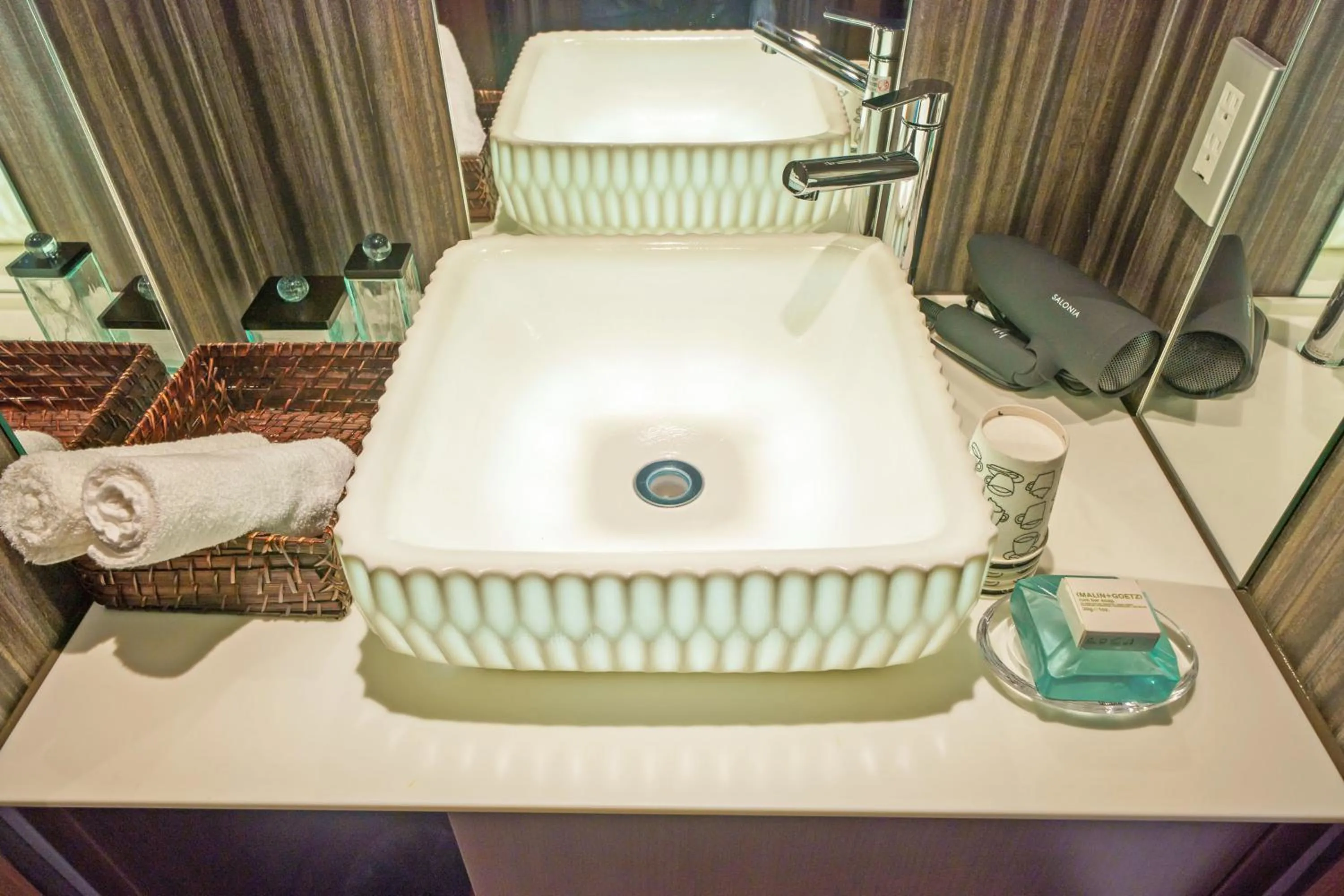 Bathroom in Beautemps