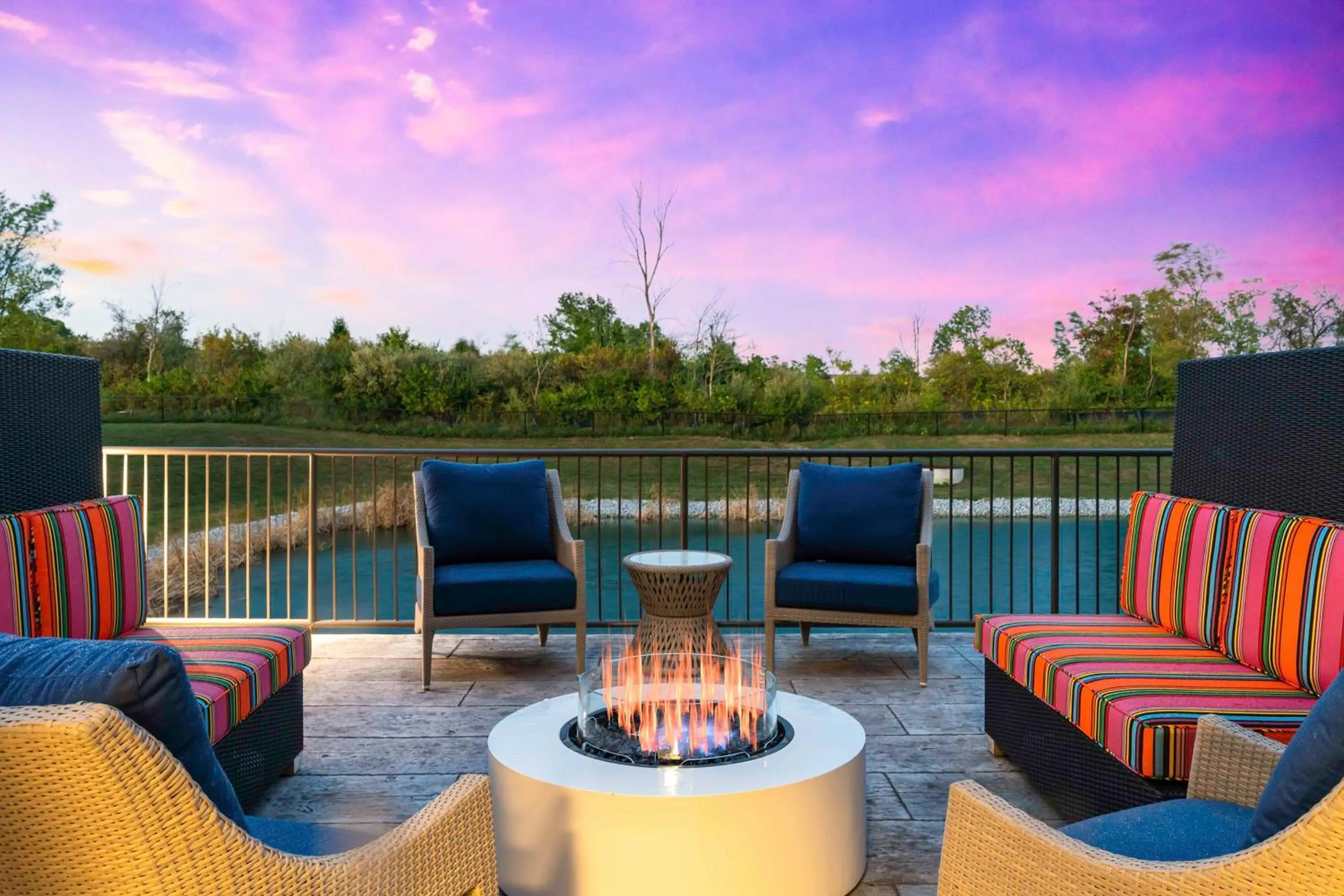 Patio in Home2 Suites By Hilton Fort Wayne North