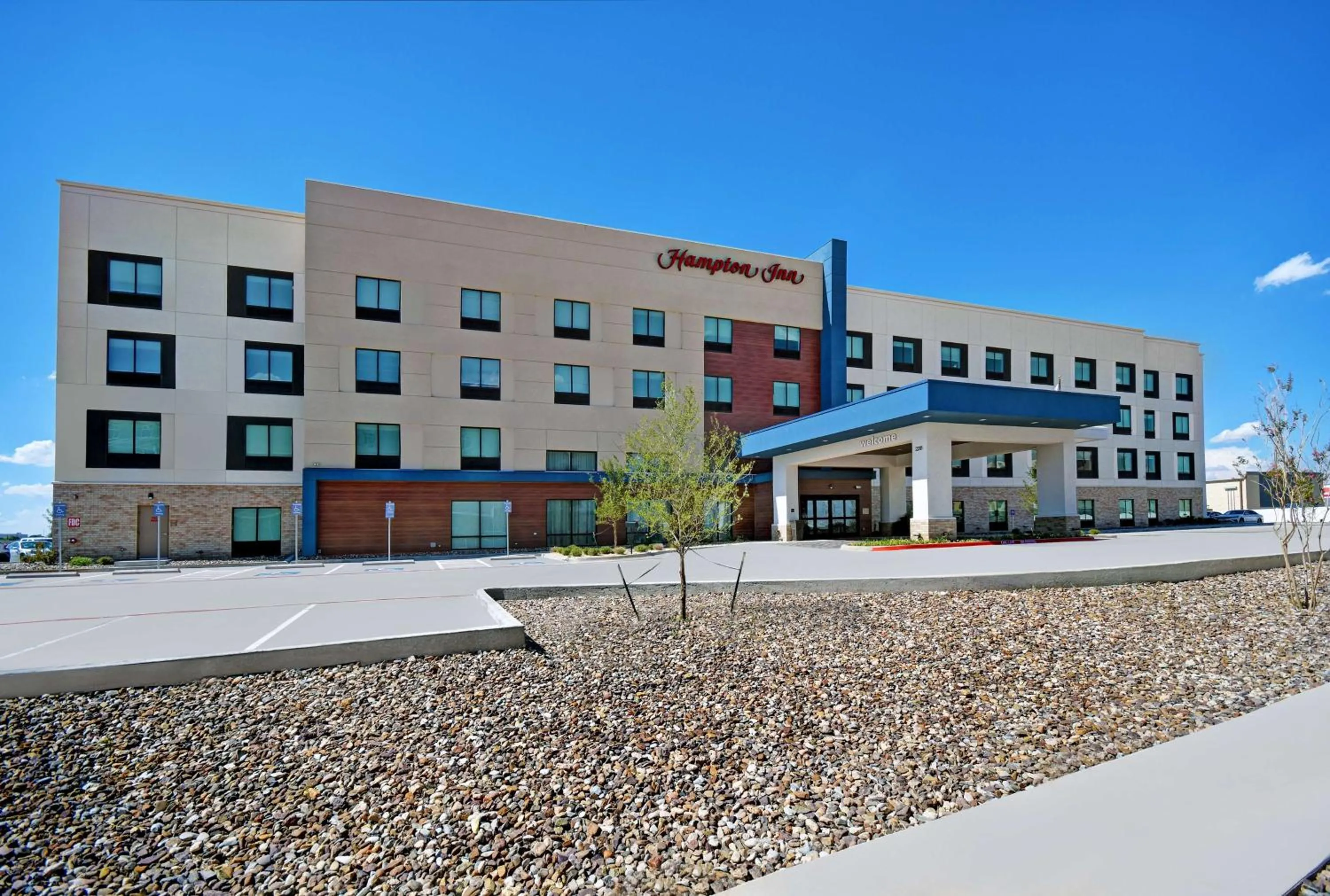 Property building in Hampton Inn Midland South, Tx