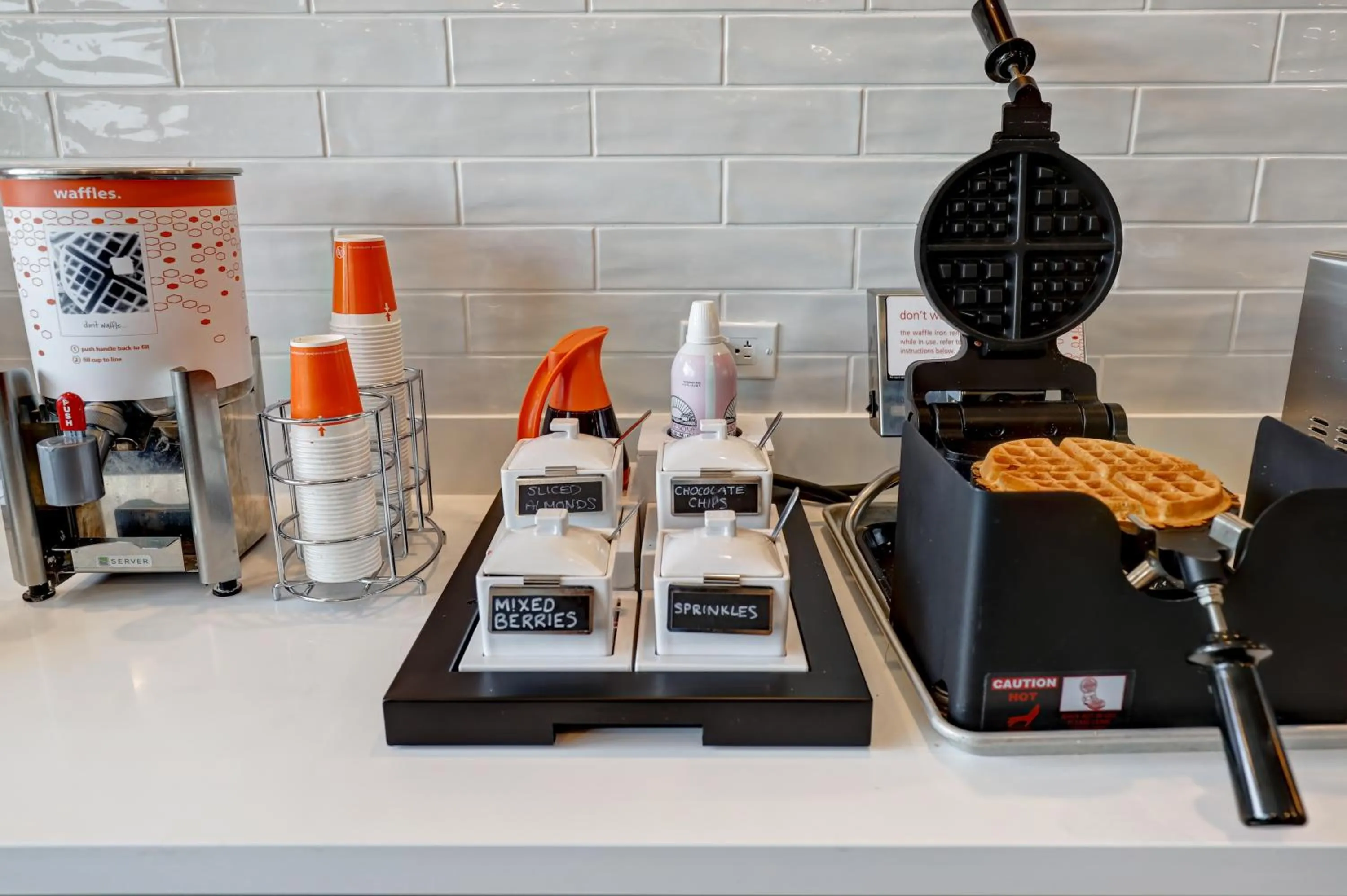 Food and drinks in Hampton Inn & Suites El Cajon San Diego