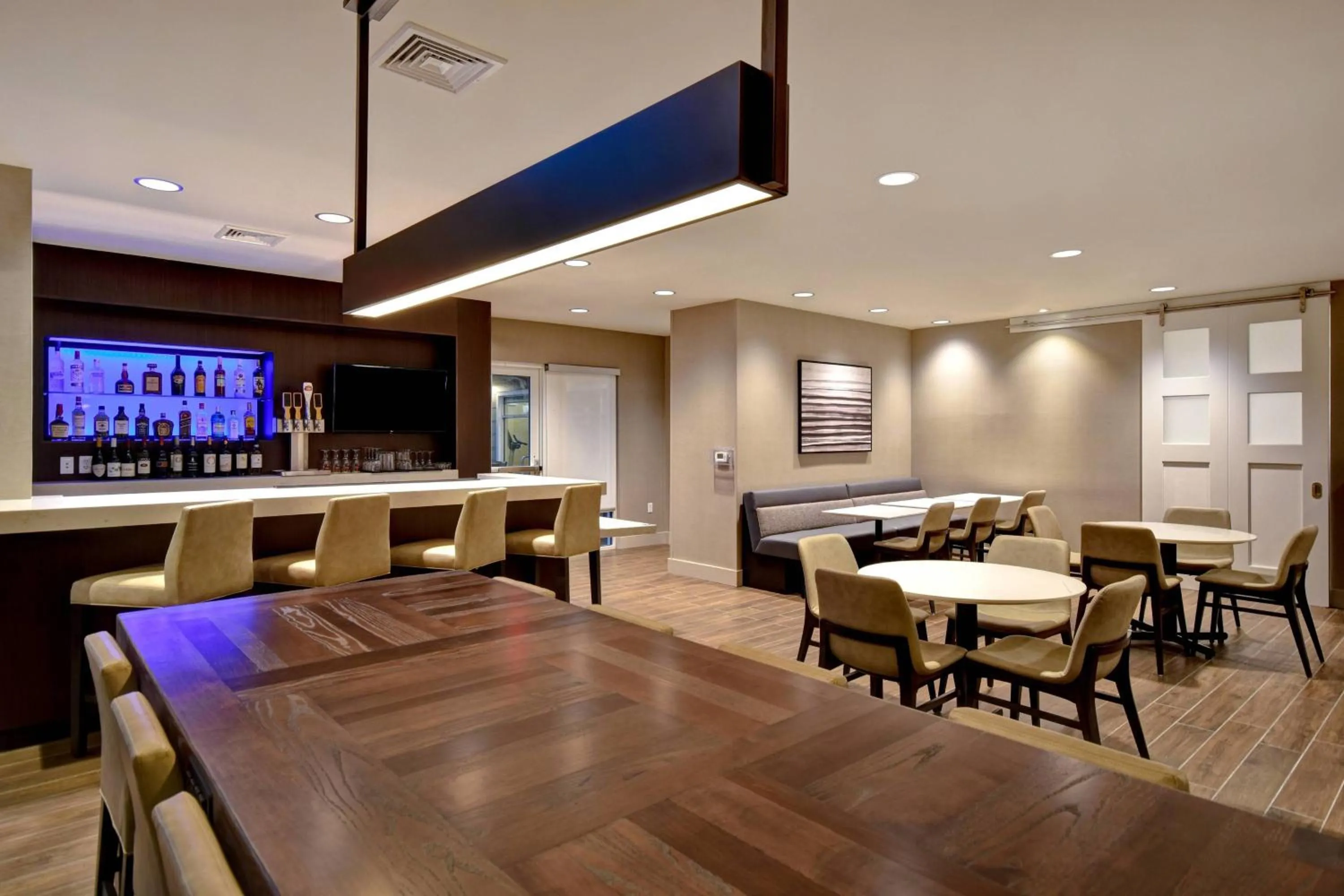 Lounge or bar in Residence Inn Middletown Goshen
