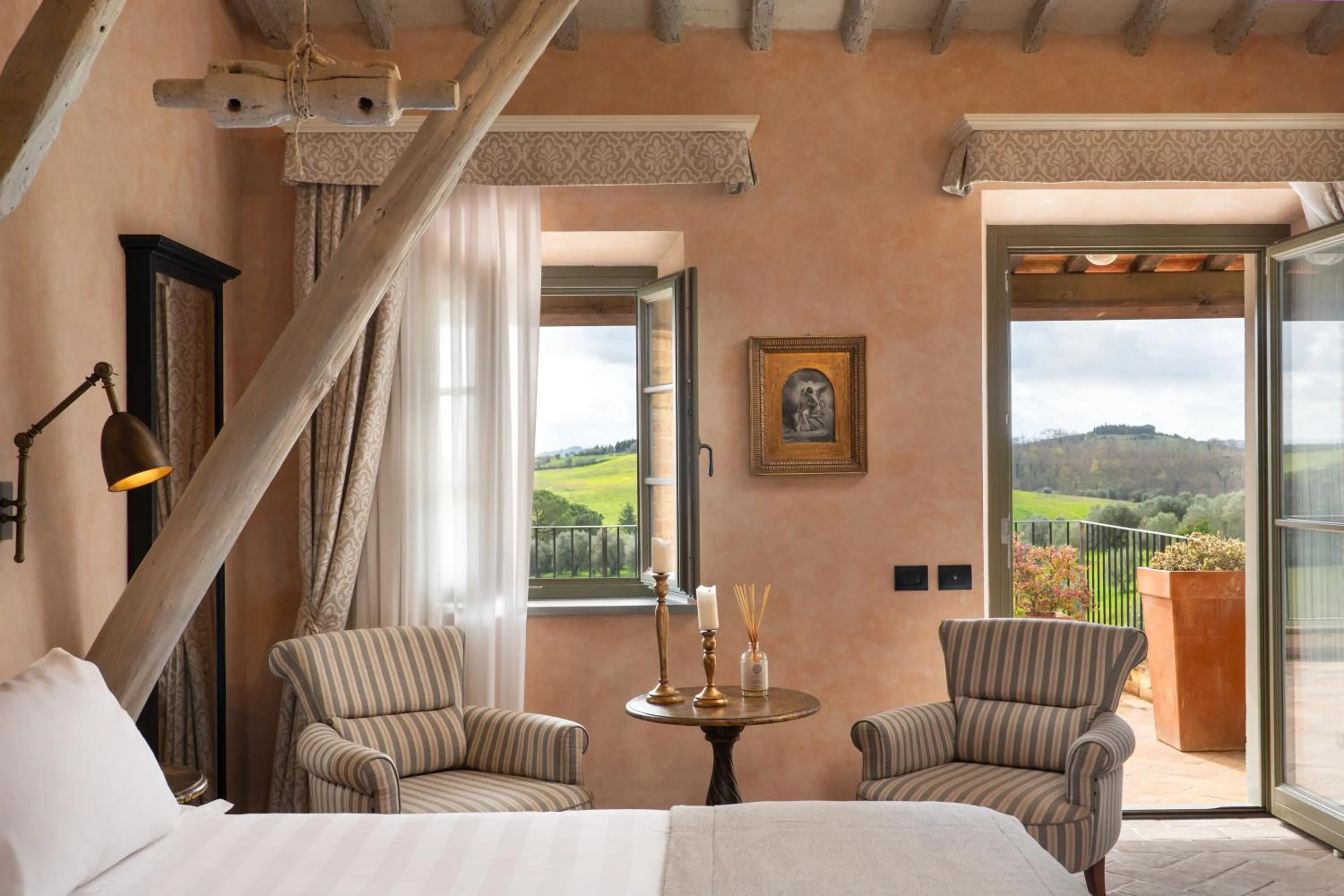 Living room in Villa Petriolo - Small Luxury Hotels of the World