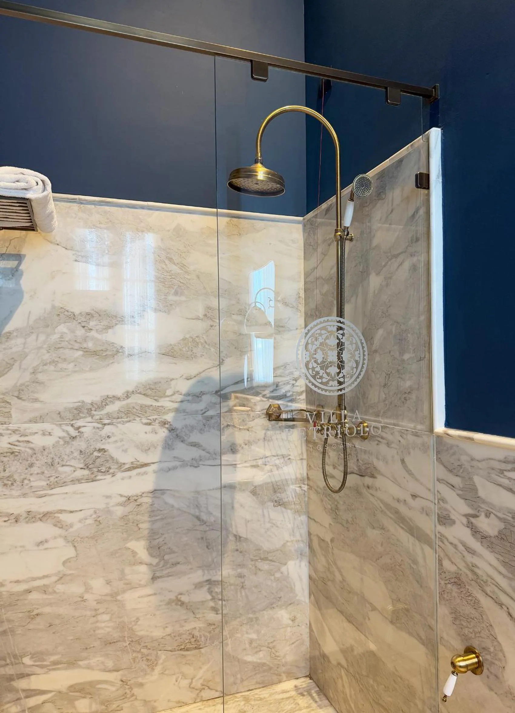 Shower in Villa Petriolo - Small Luxury Hotels of the World