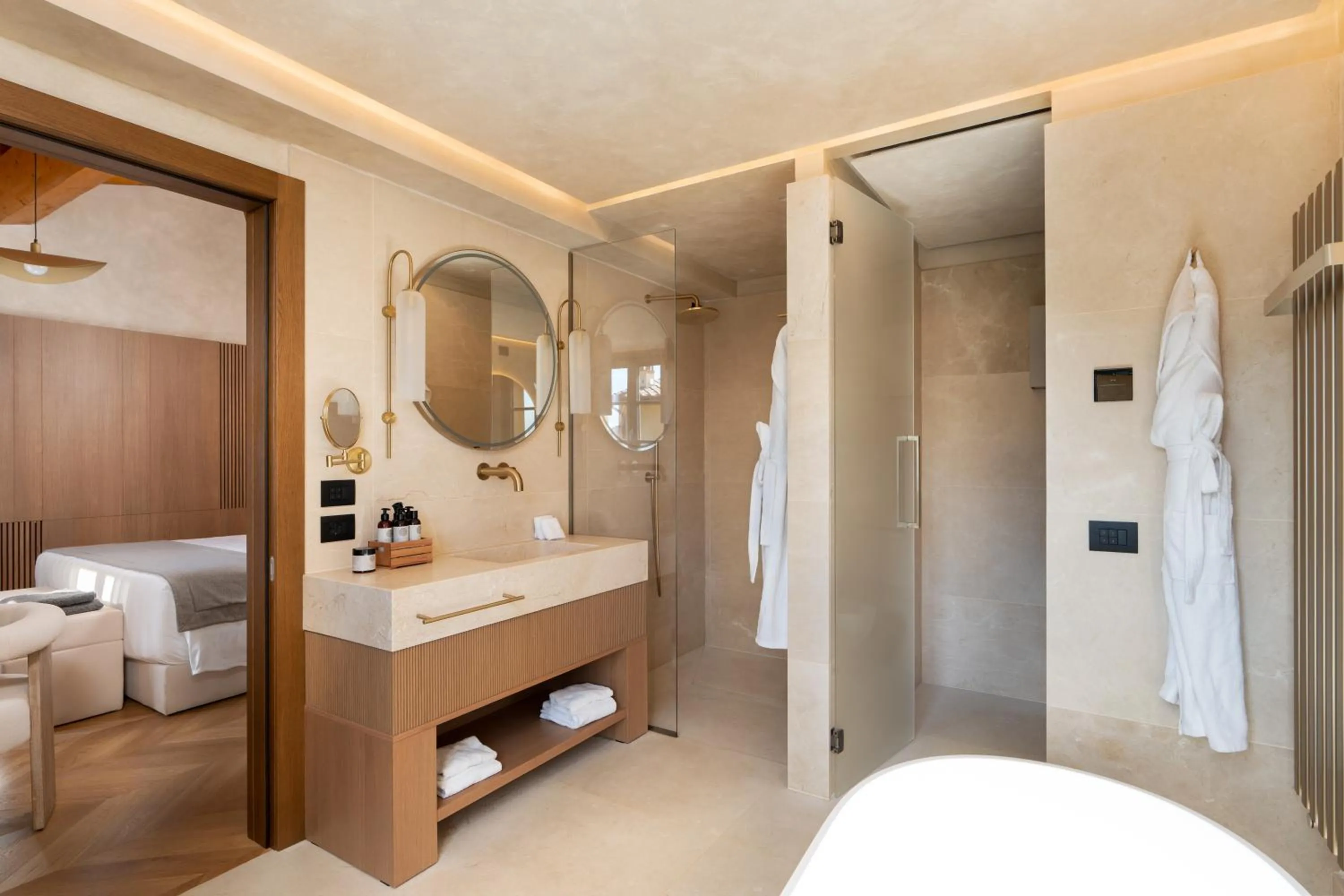 Shower in Villa Petriolo - Small Luxury Hotels of the World