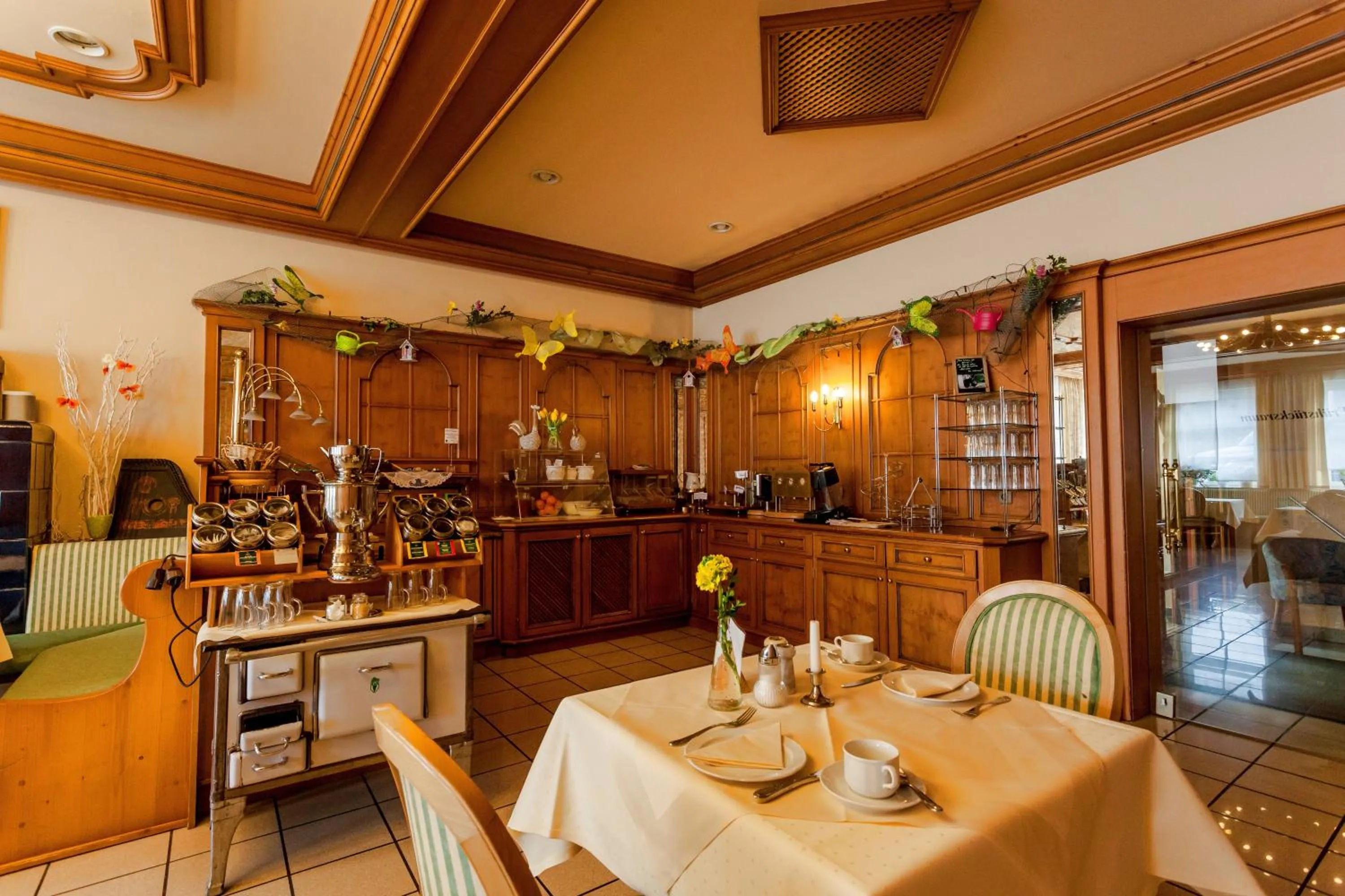 Restaurant/places to eat in Landhotel zum Böhm