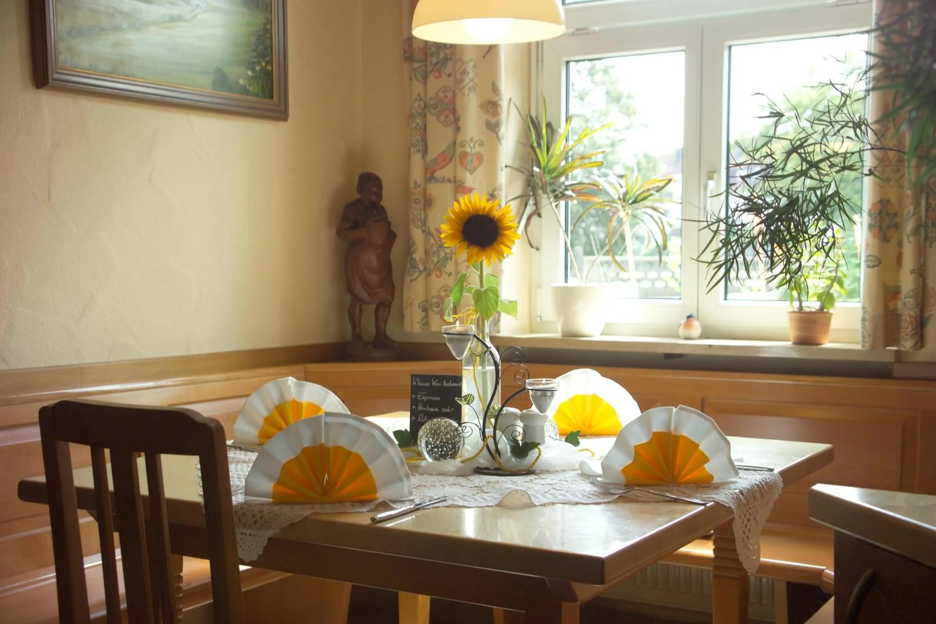 Restaurant/places to eat in Landhotel zum Böhm