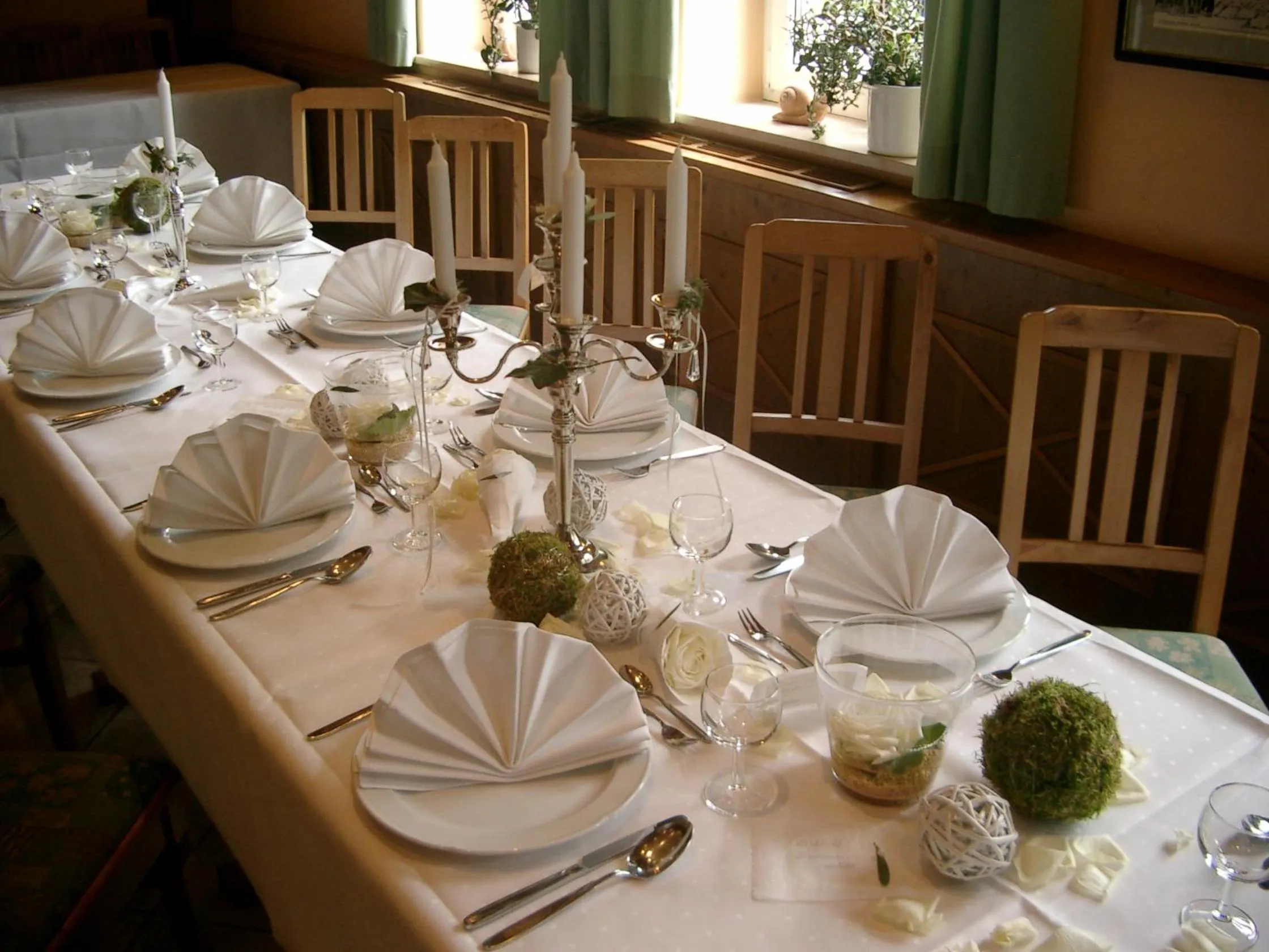 Restaurant/places to eat in Landhotel zum Böhm