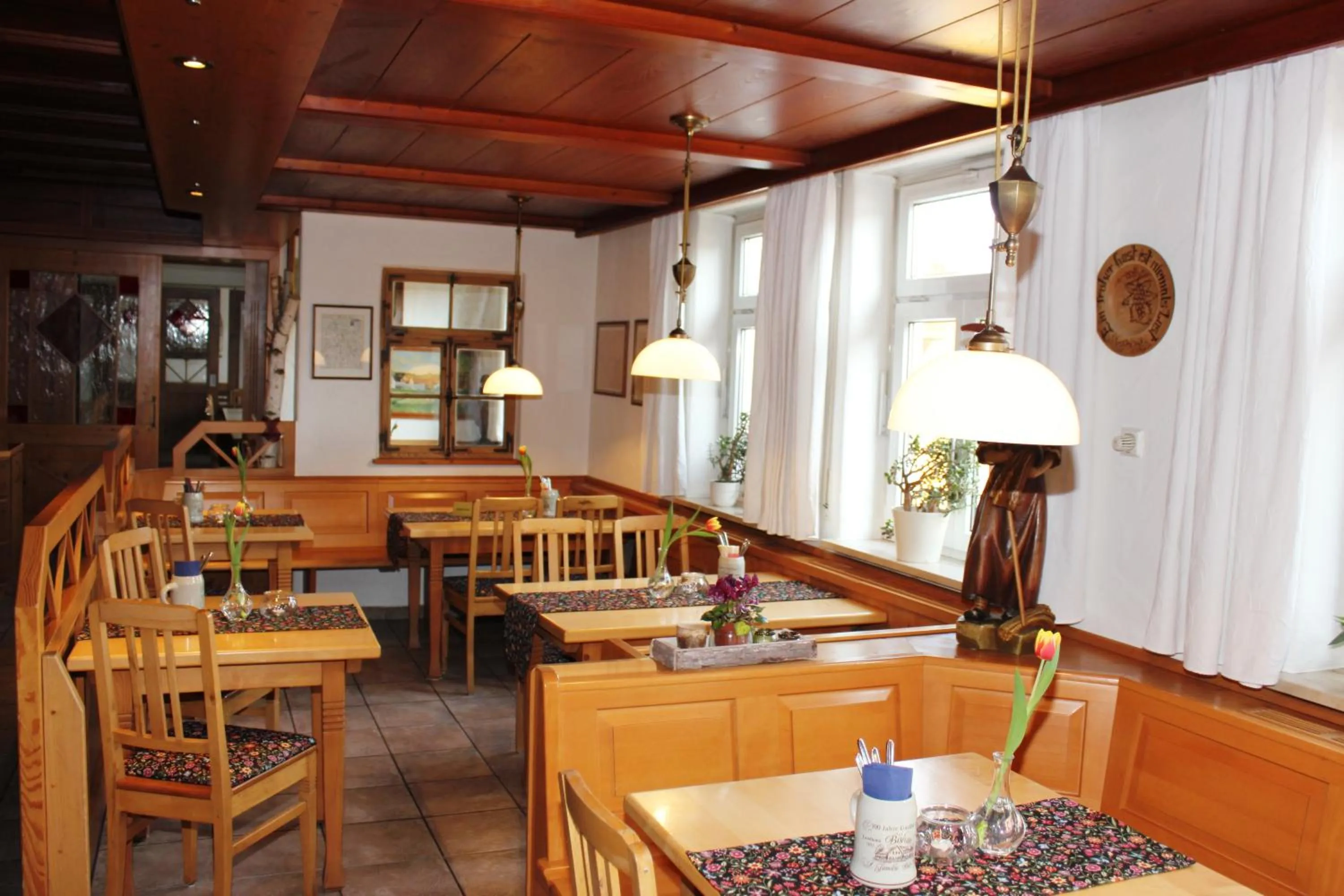 Restaurant/places to eat in Landhotel zum Böhm