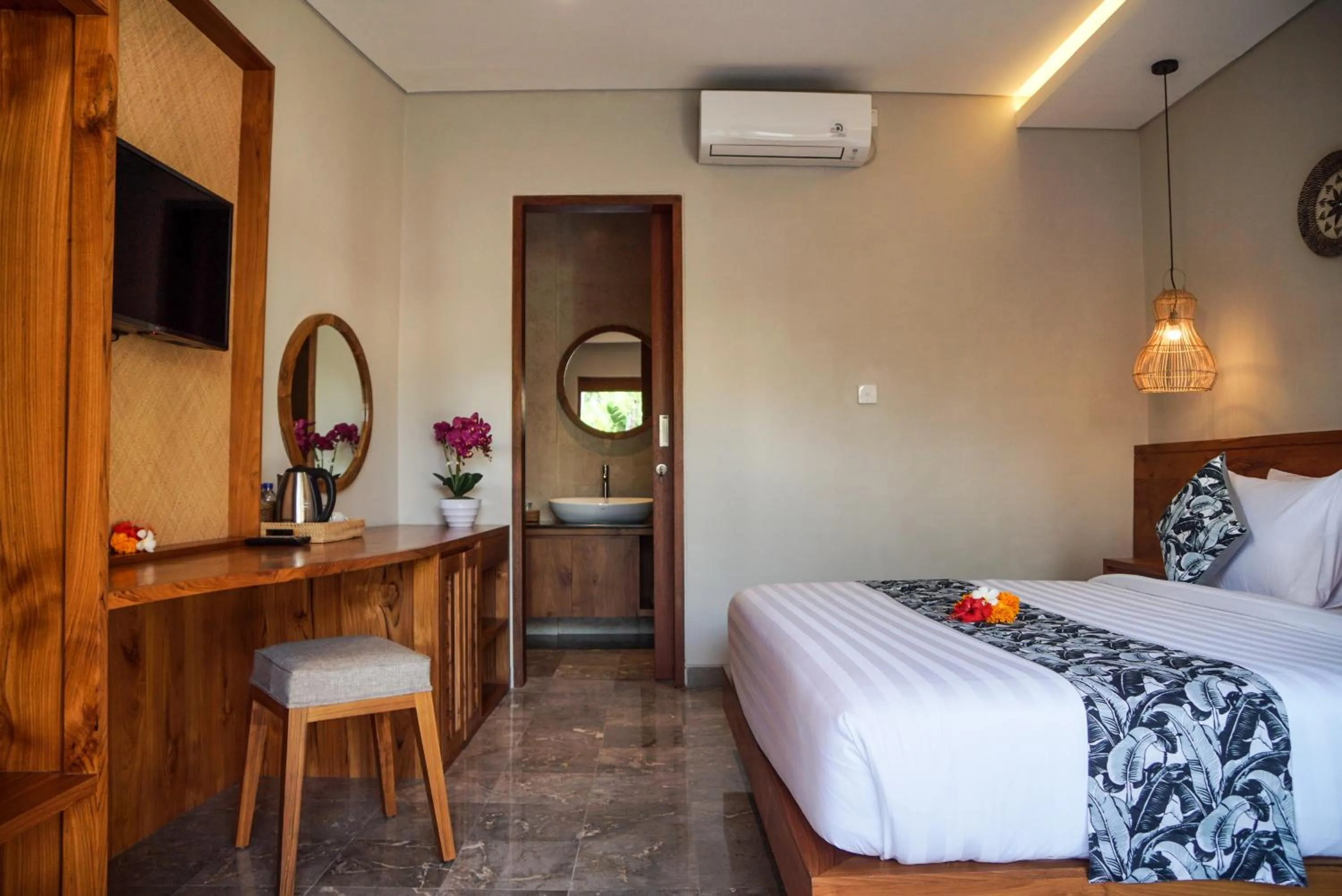 Bathroom, Bed in Bisma Terrace Suite Ubud