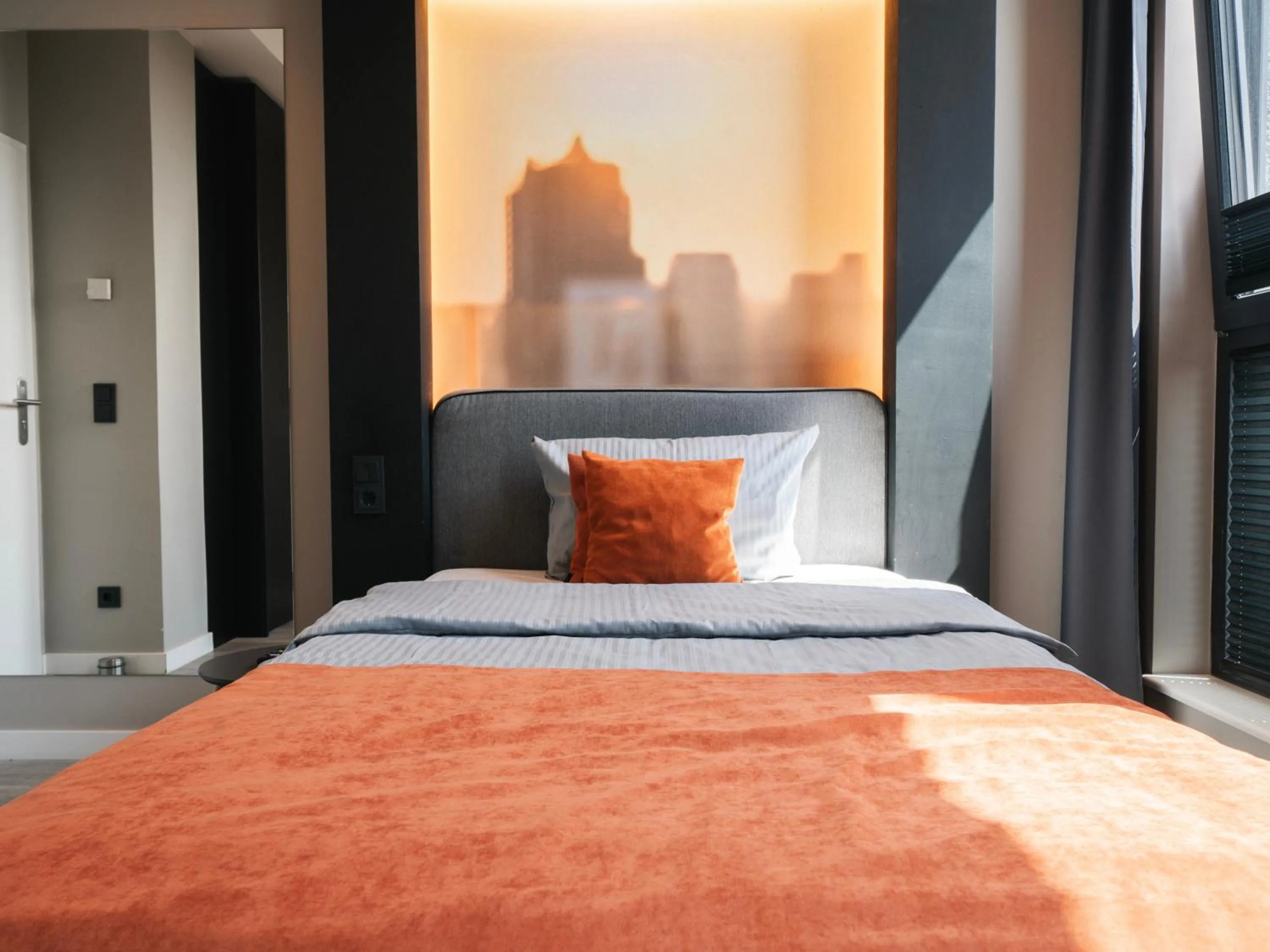 Bed in JustStay Grevenbroich Hotel & Apartments