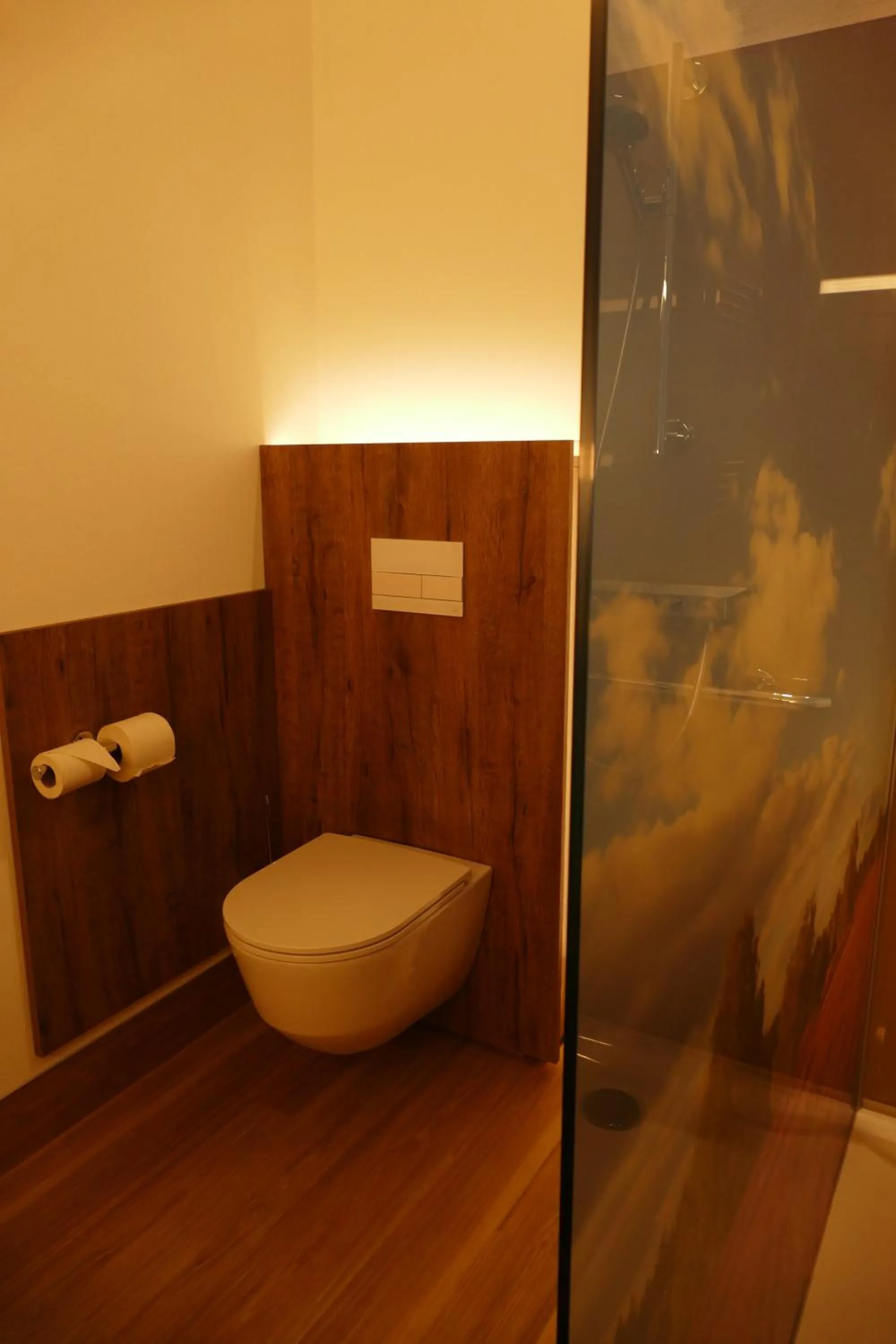 Bathroom in Meyn's Apartments & Hotel