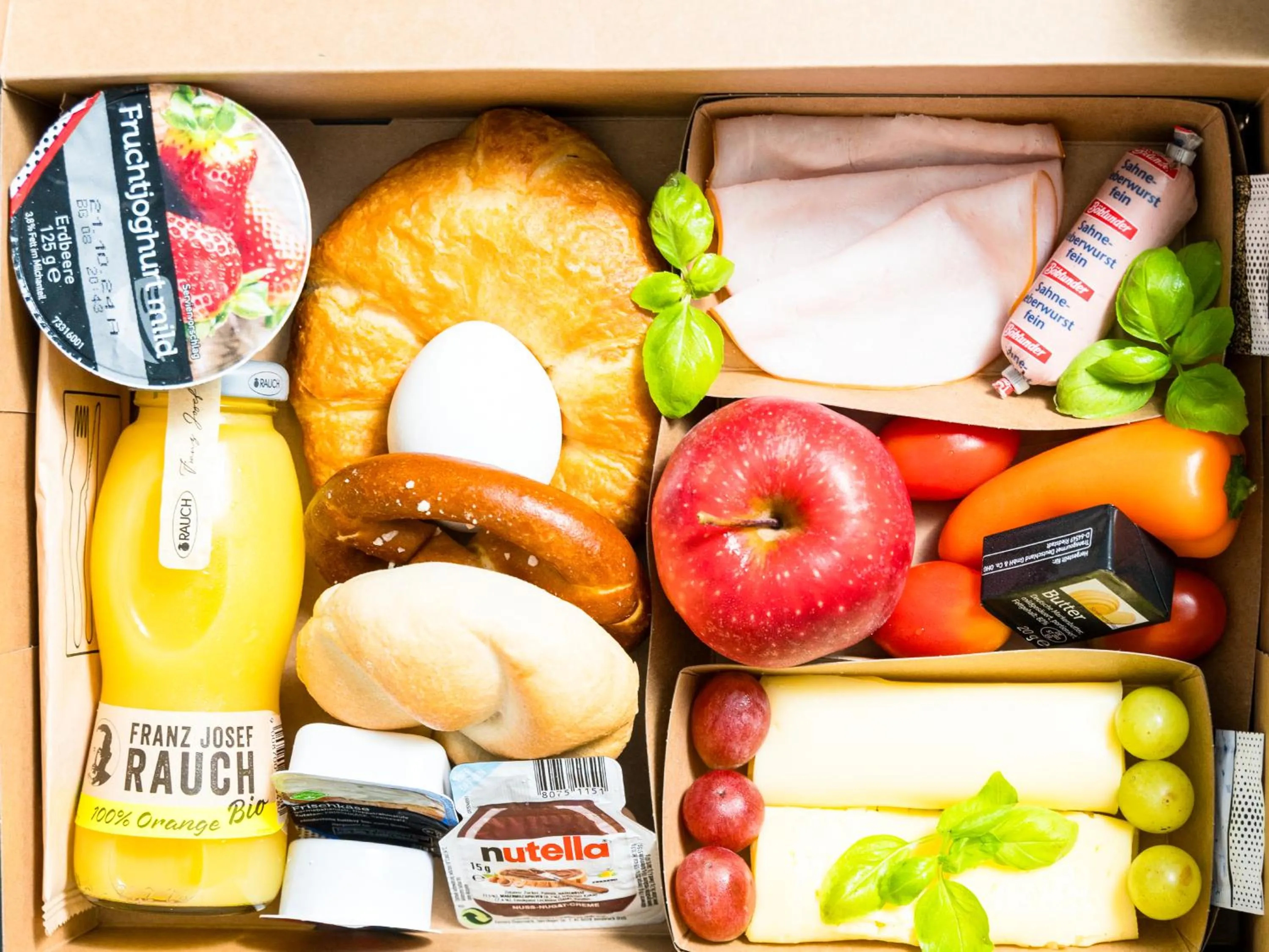 Food and drinks in JustStay Solingen Hotel & Apartments