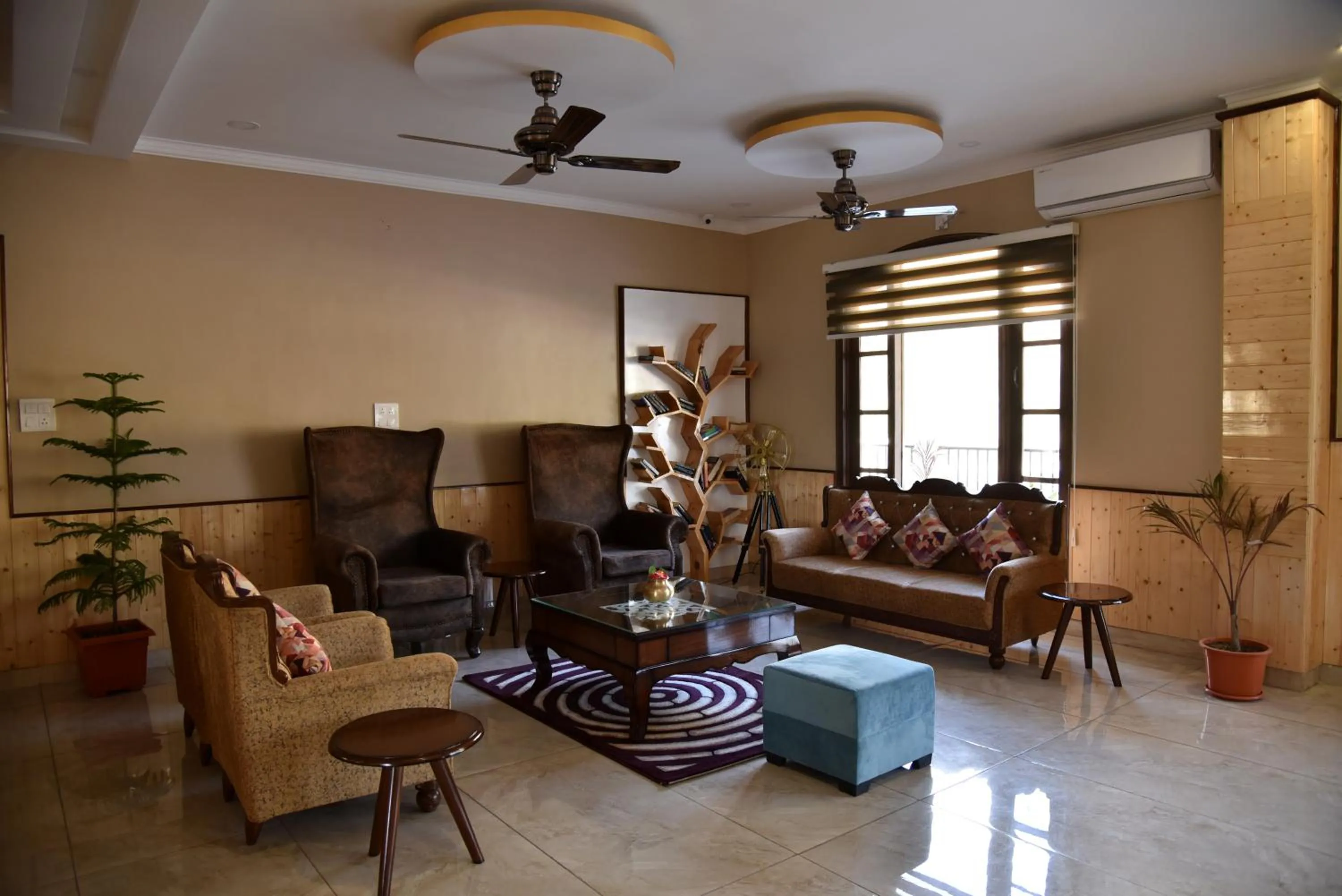 Lobby or reception in Mastiff Wildcrest Dharamshala Chamunda Devi Temple