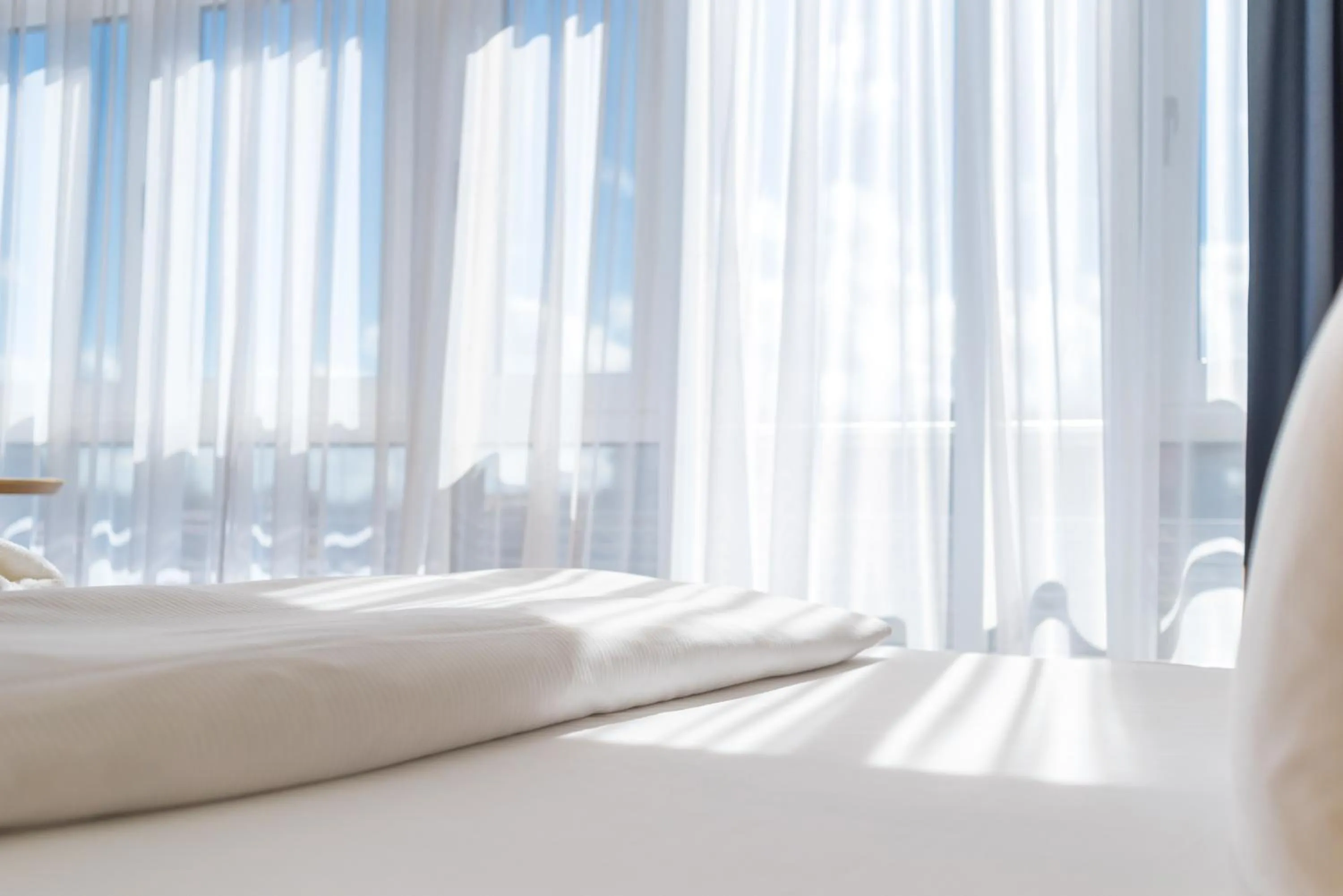 Photo of the whole room, Bed in Strand-Hotel Hübner