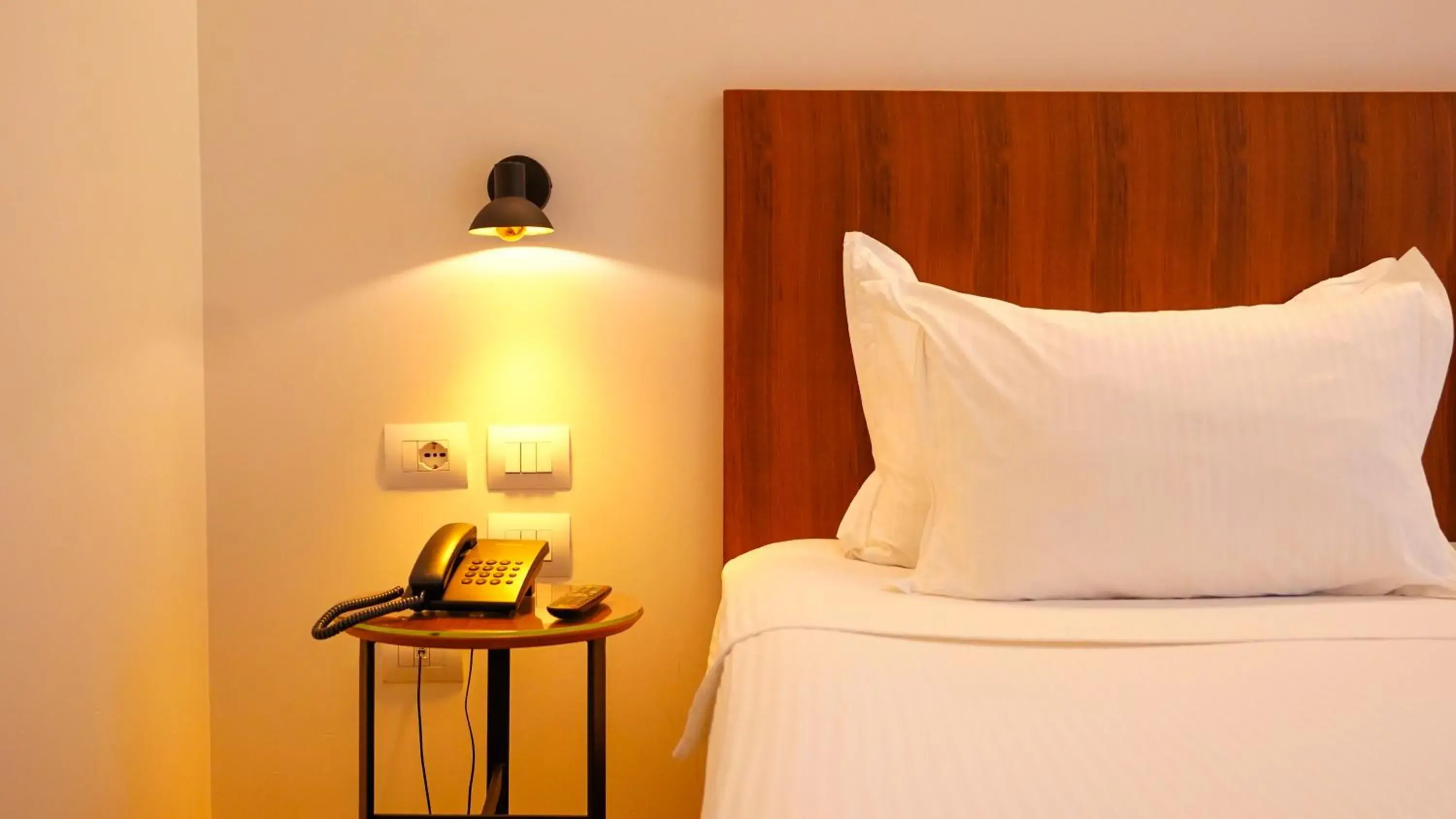 Deluxe Double Room with Balcony in Hotel Theatro- City Center Deluxe Double Room with Balcony in Hotel Theatro- City Center