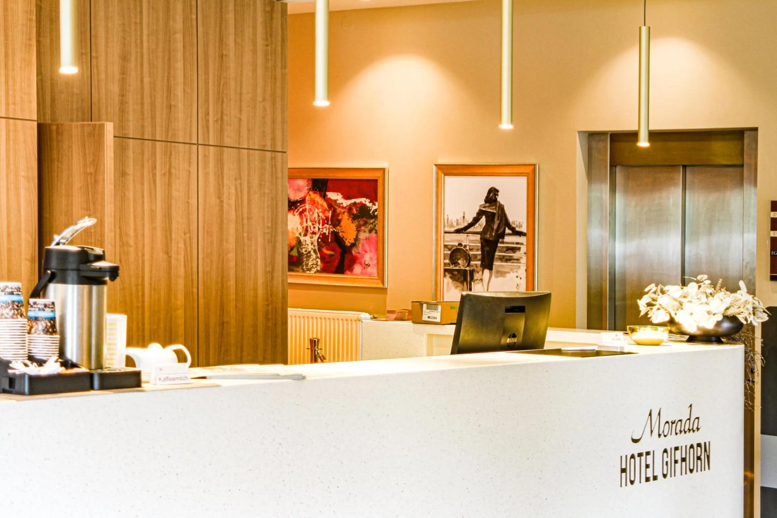 Lobby or reception in Morada Hotel Gifhorn