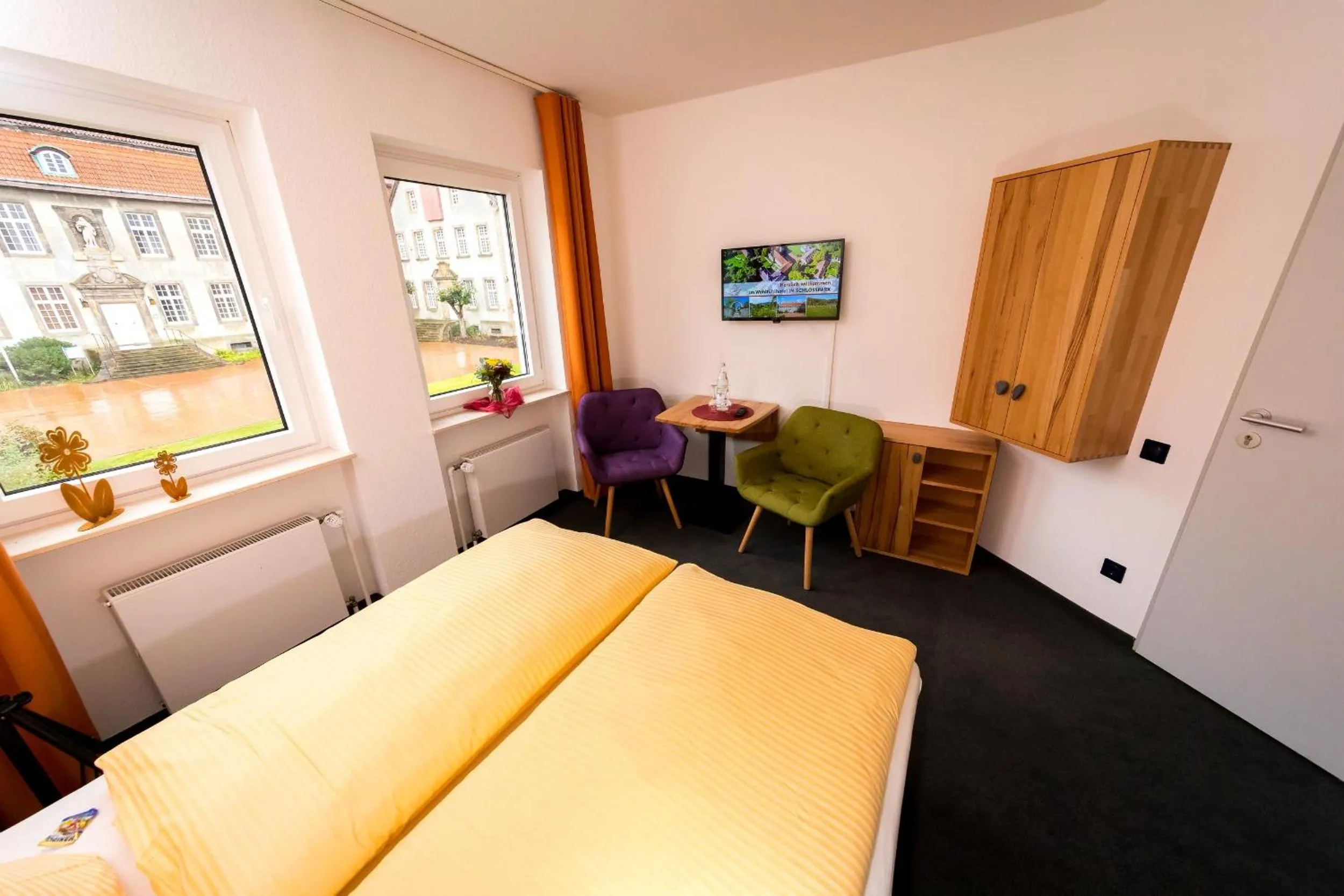 Wohlfühlhotel IM SCHLOSSPARK - Self CheckIn