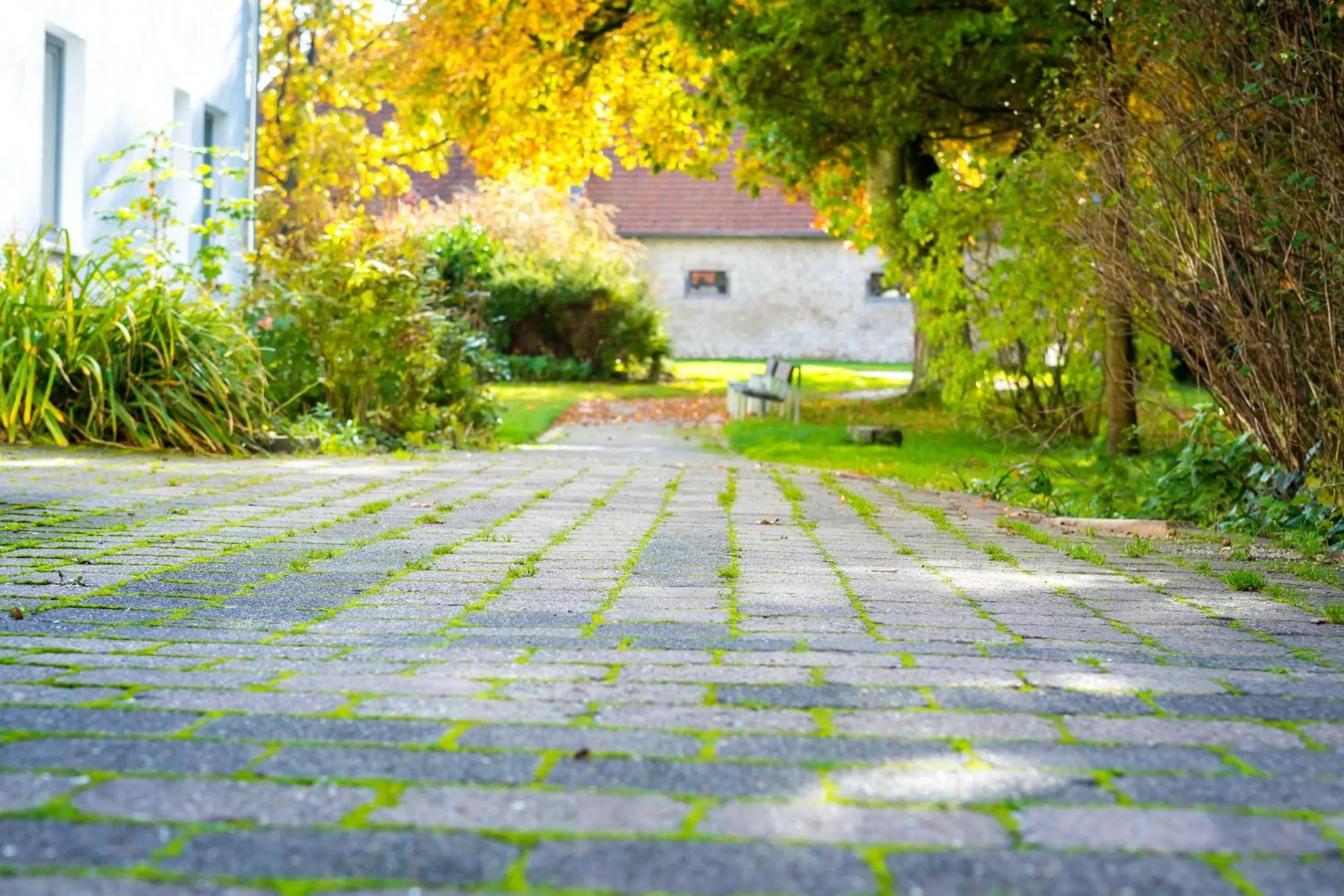 Property building in Wohlfühlhotel IM SCHLOSSPARK - Self CheckIn
