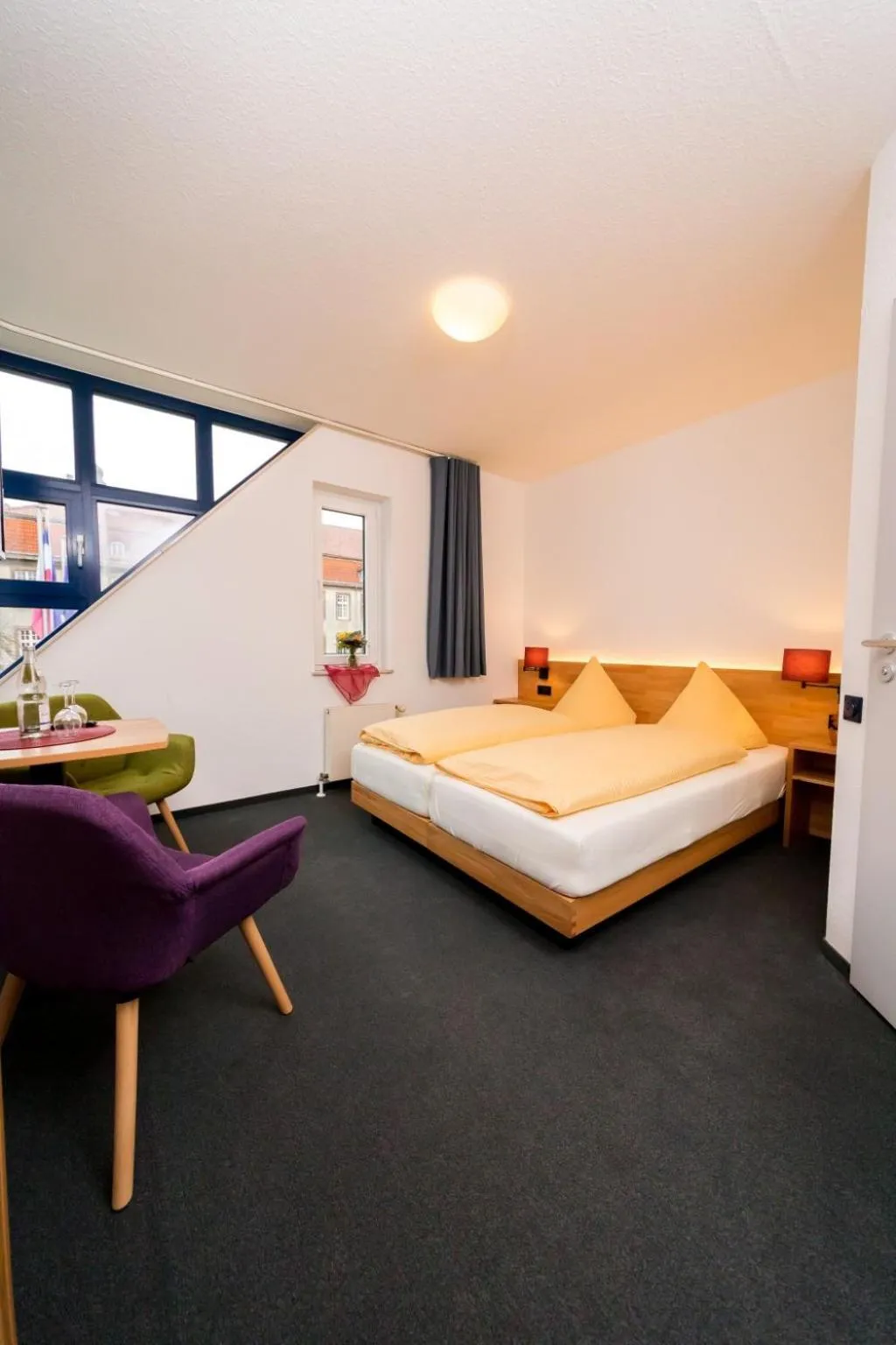 Bed in Wohlfühlhotel IM SCHLOSSPARK - Self CheckIn