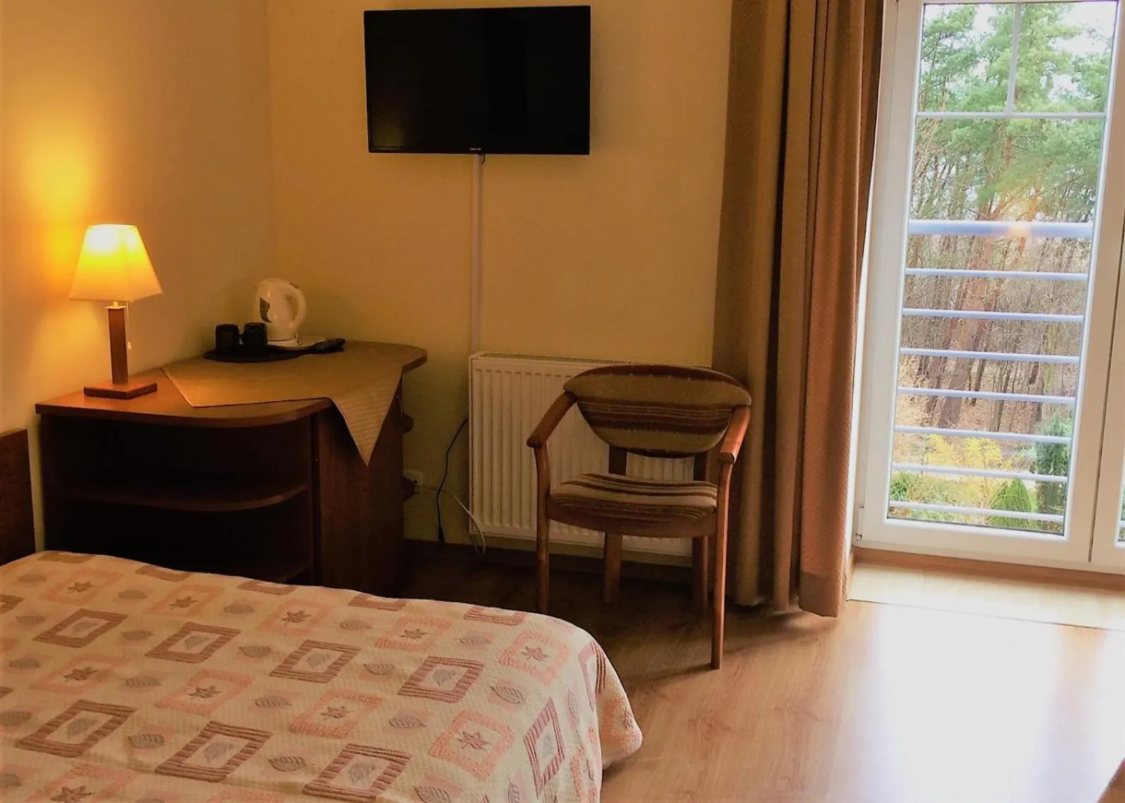 Photo of the whole room in Willa Solmare