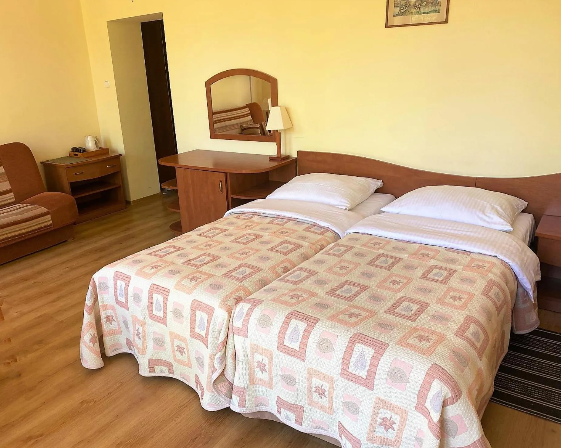 Photo of the whole room in Willa Solmare