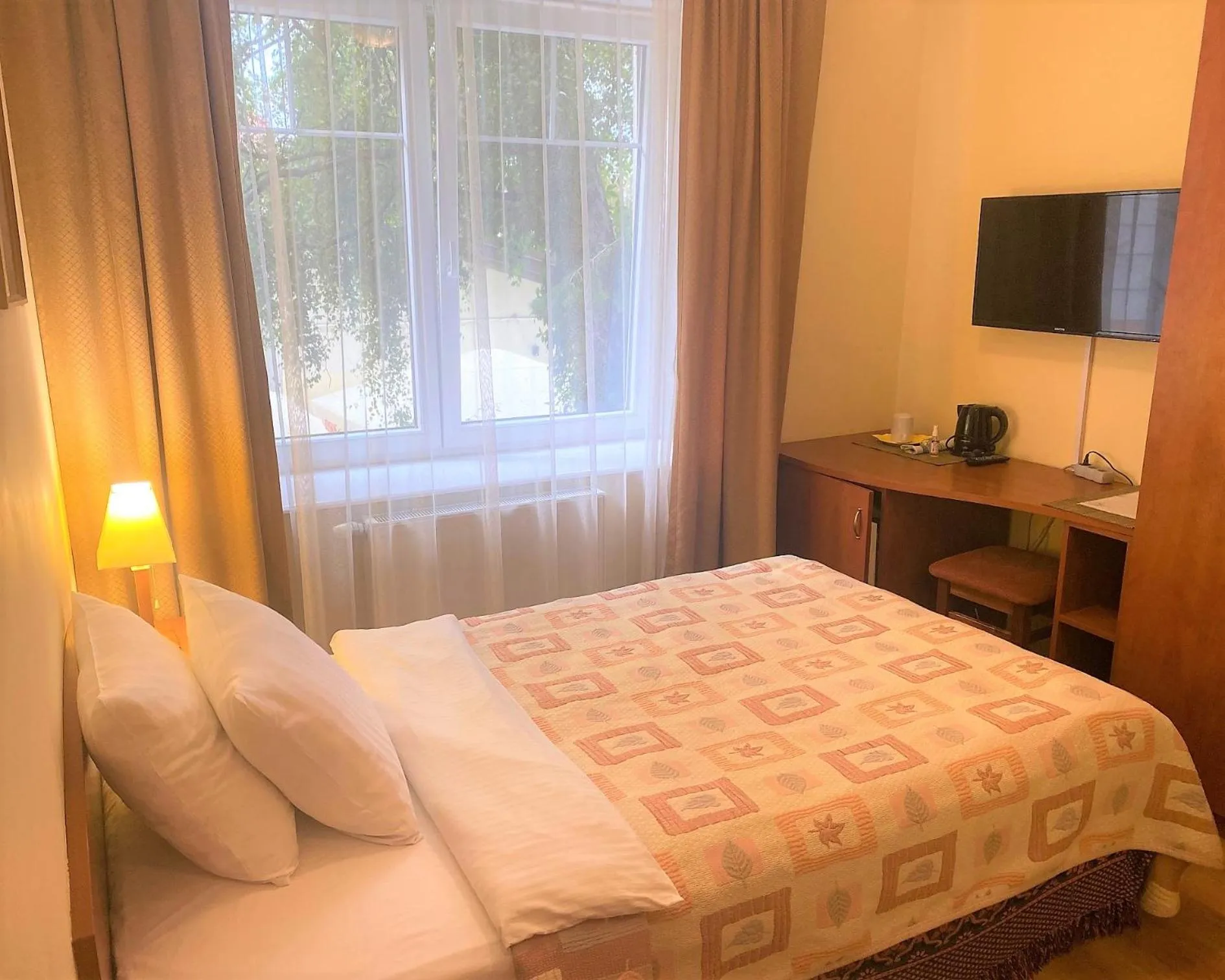 Photo of the whole room in Willa Solmare