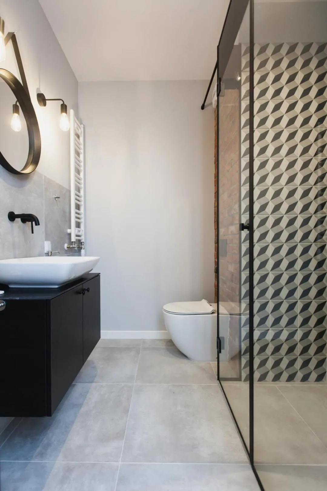 Bathroom in City Break Atelier Praga Apartamenty