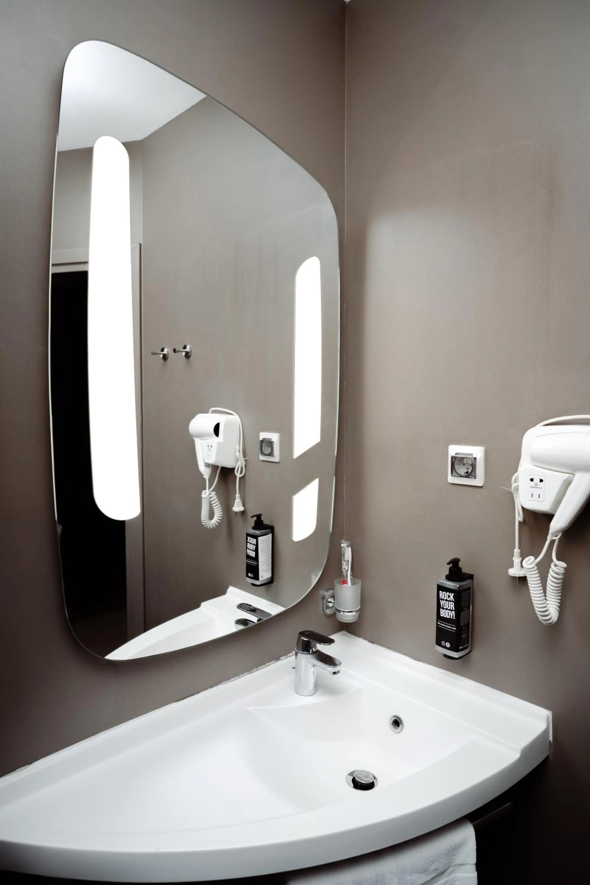 Standard Double Room with City View - single occupancy in Ibis Aktobe