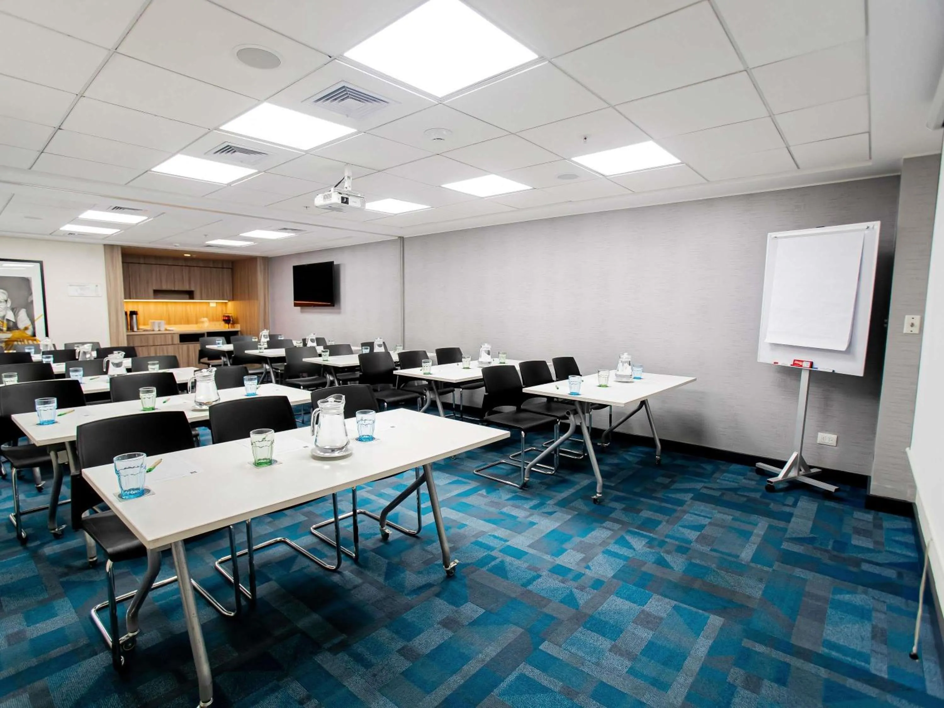 Meeting/conference room in ibis Styles Lima Benavides Miraflores
