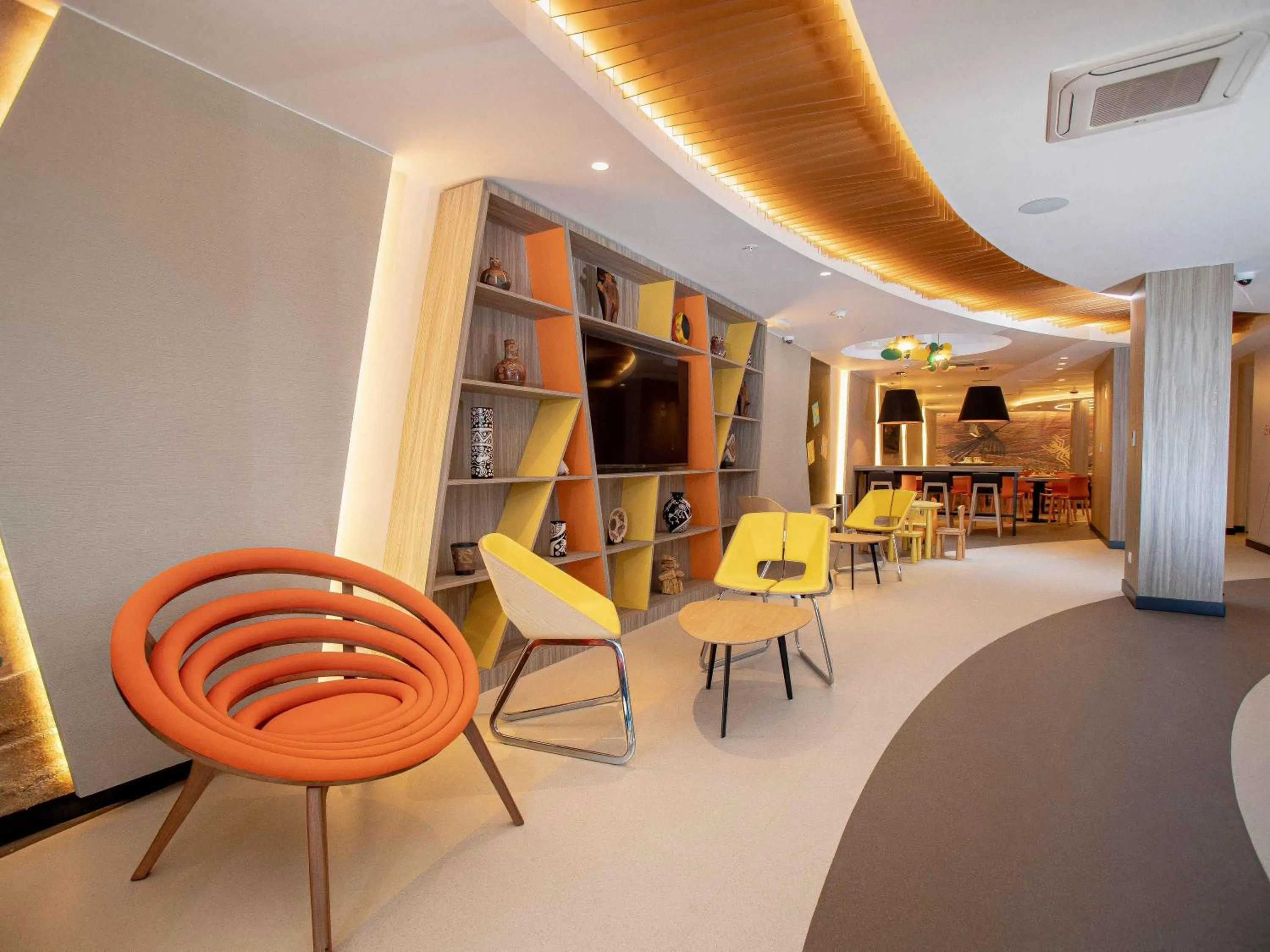 Property building in ibis Styles Lima Benavides Miraflores