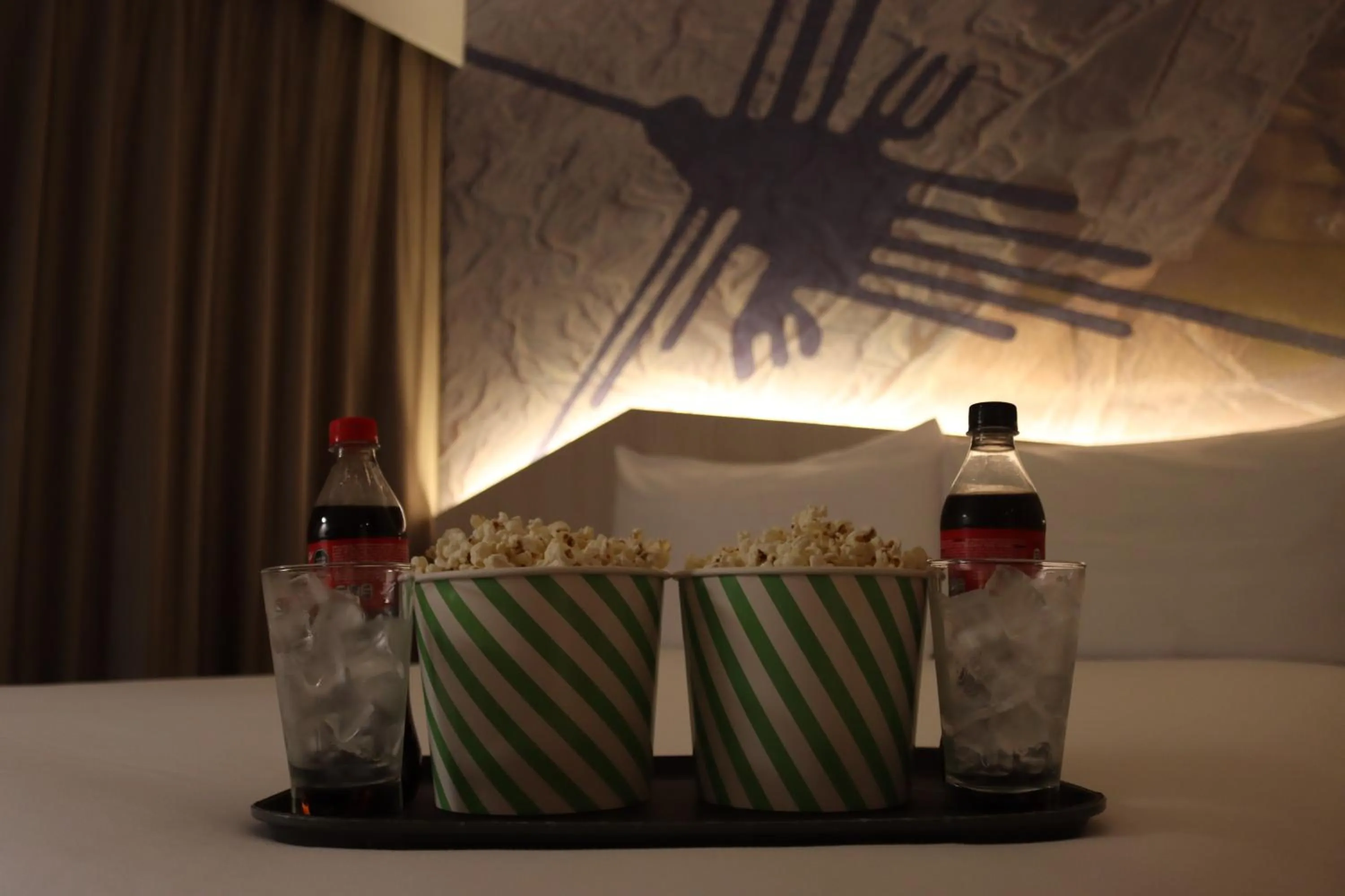 Entertainment in ibis Styles Lima Benavides Miraflores