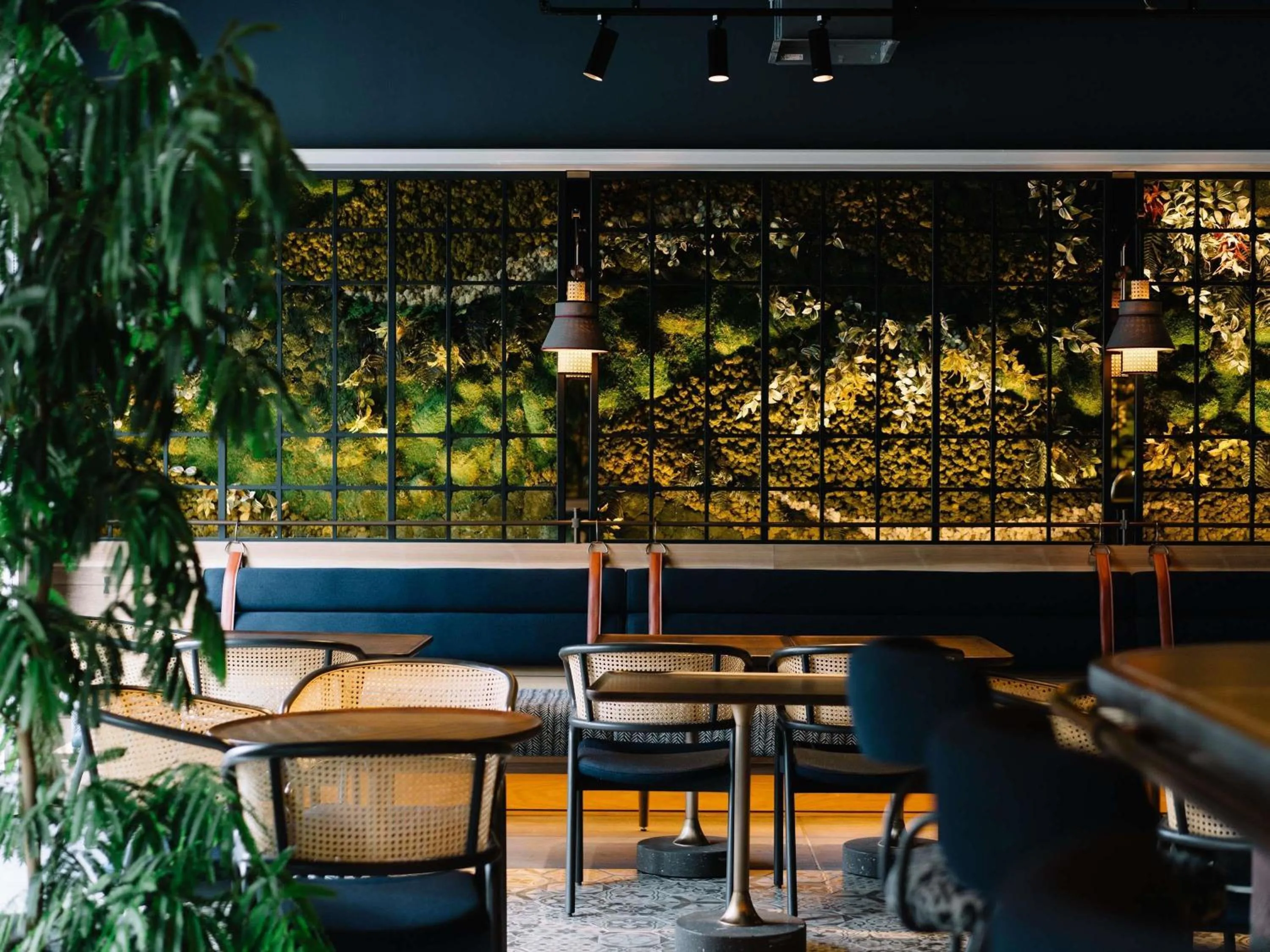 Lounge or bar in Mercure Kyoto Station