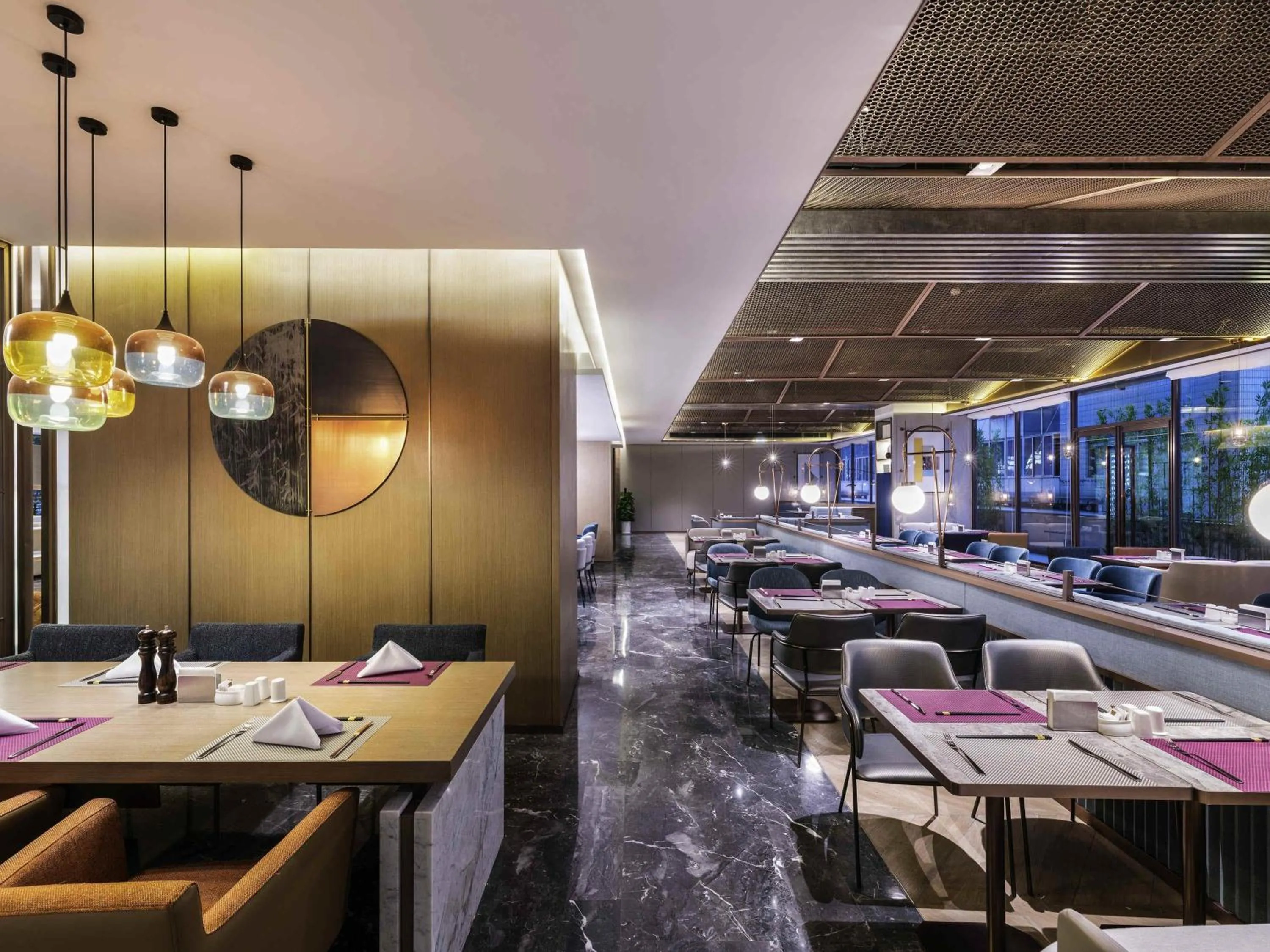 Restaurant/places to eat in Novotel Xi'an The Bell Tower