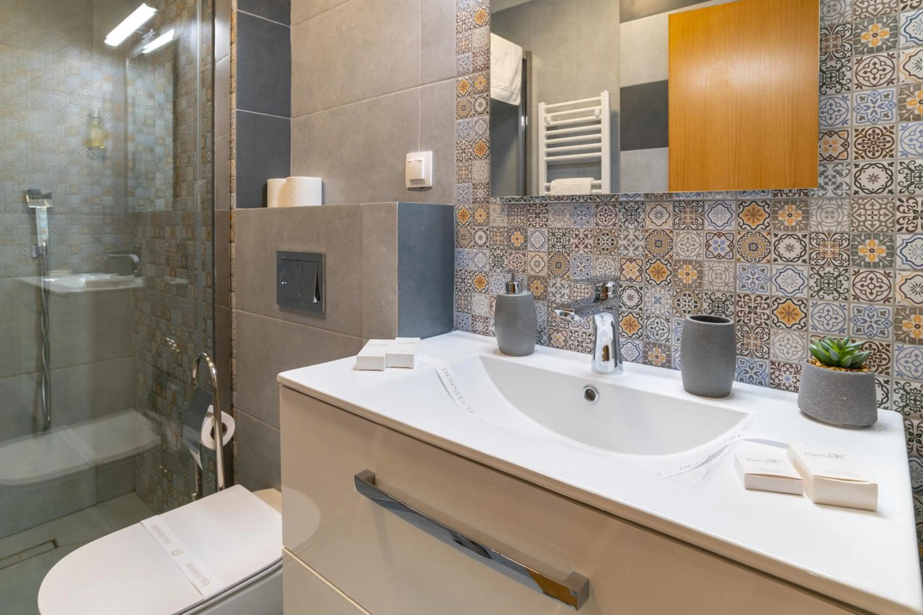 Shower in TCI Apartments