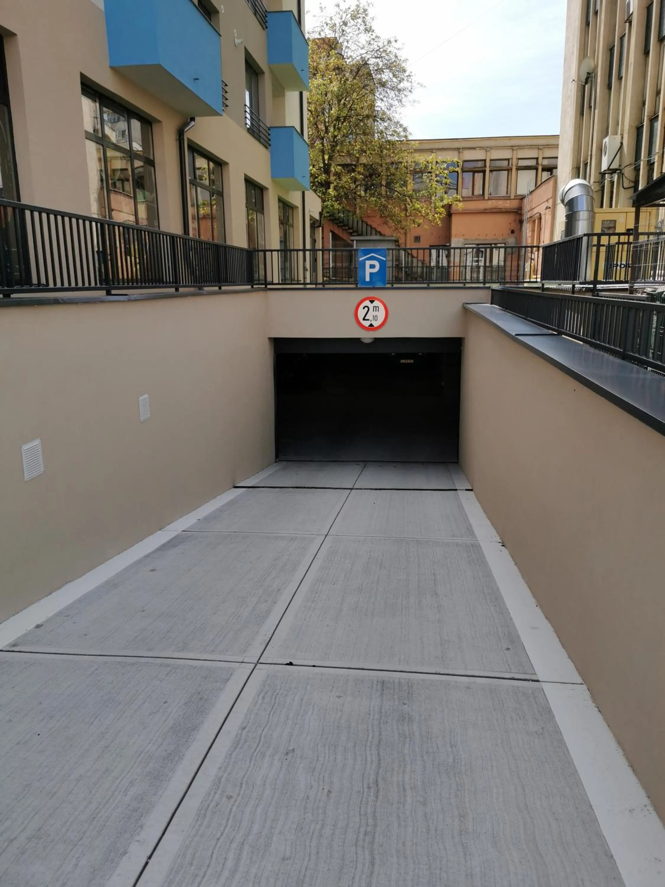 Area and facilities in TCI Apartments