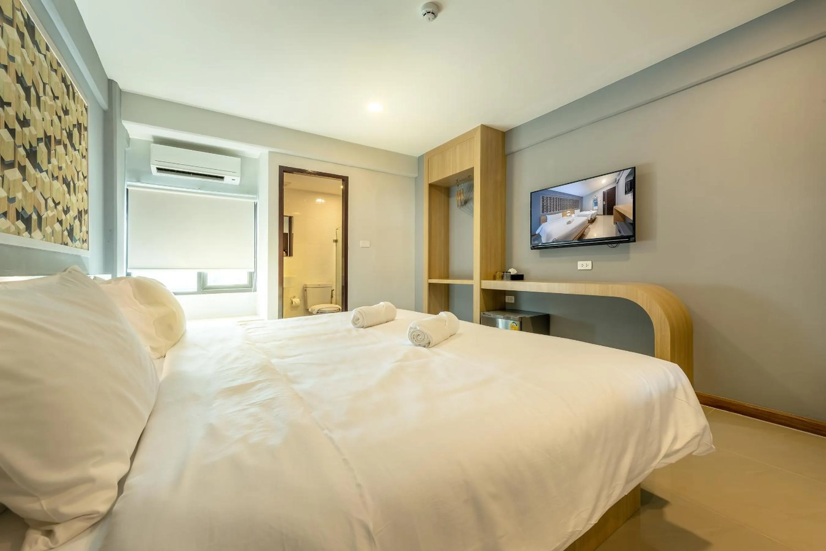 Bed in PLAAI Play Hotel