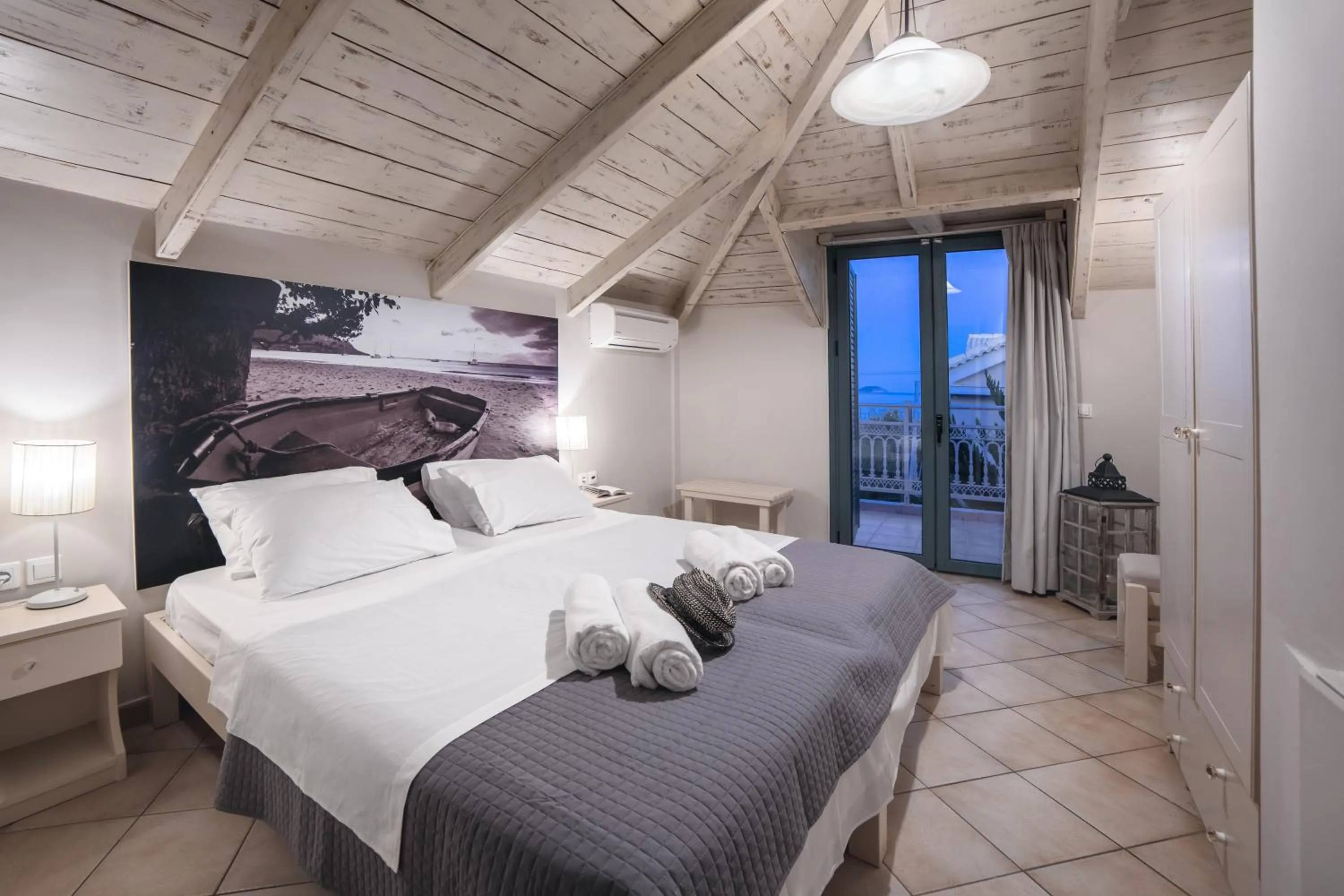 Bed in Pierros Hotel